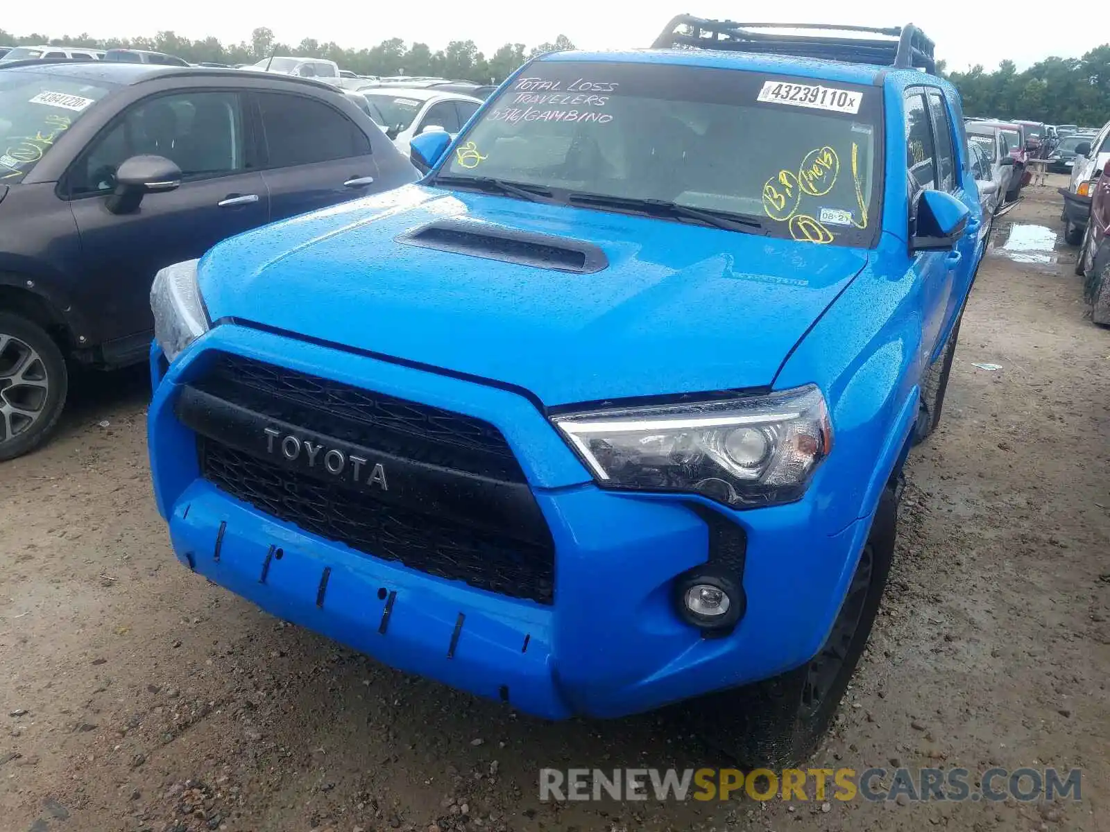 9 Photograph of a damaged car JTEBU5JR6K5732626 TOYOTA 4RUNNER 2019