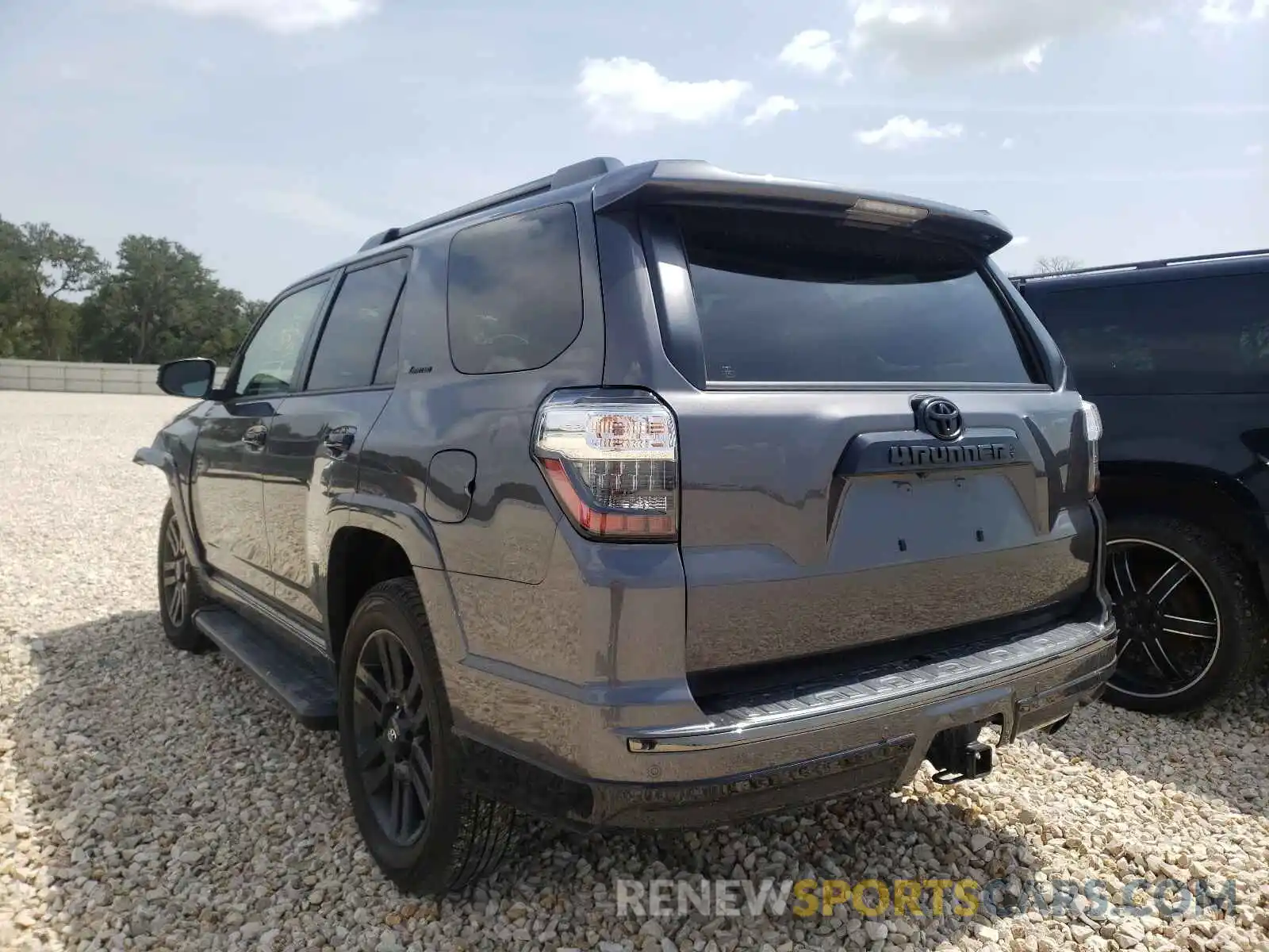 3 Фотография поврежденного автомобиля JTEBU5JR6K5732822 TOYOTA 4RUNNER 2019