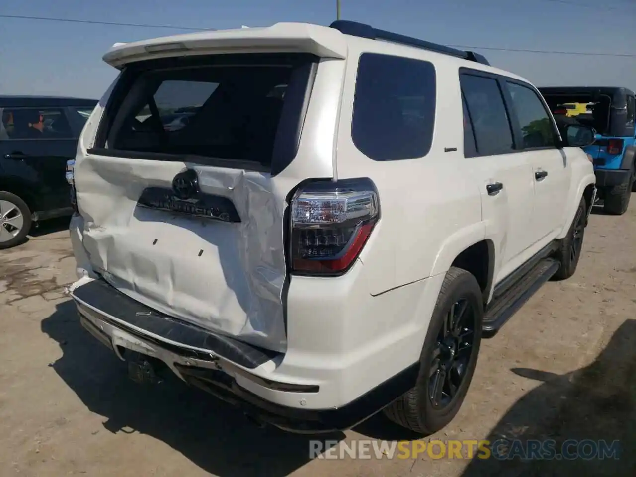 4 Фотография поврежденного автомобиля JTEBU5JR6K5735879 TOYOTA 4RUNNER 2019