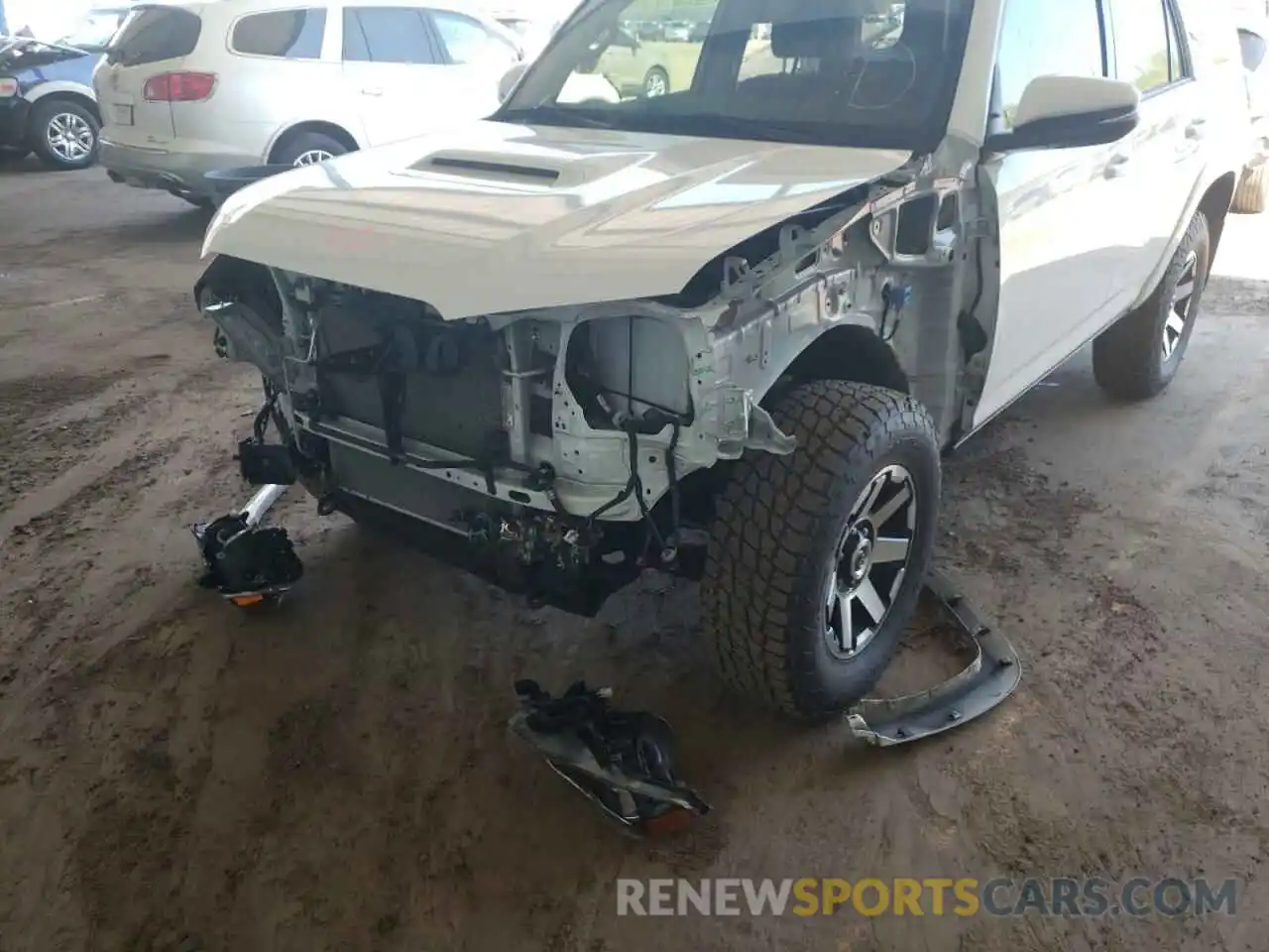 9 Photograph of a damaged car JTEBU5JR6K5737423 TOYOTA 4RUNNER 2019