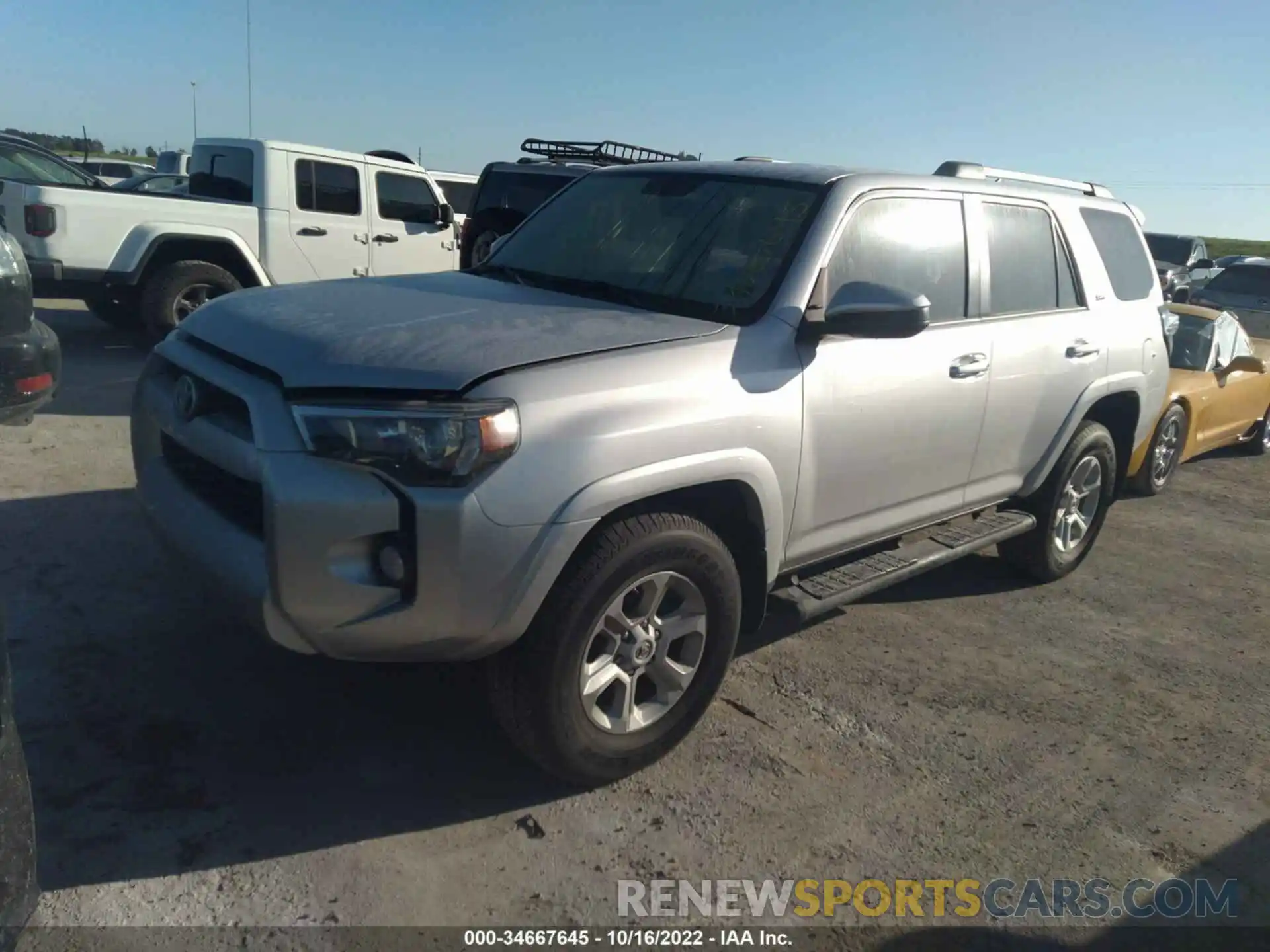 2 Photograph of a damaged car JTEBU5JR7K5611250 TOYOTA 4RUNNER 2019