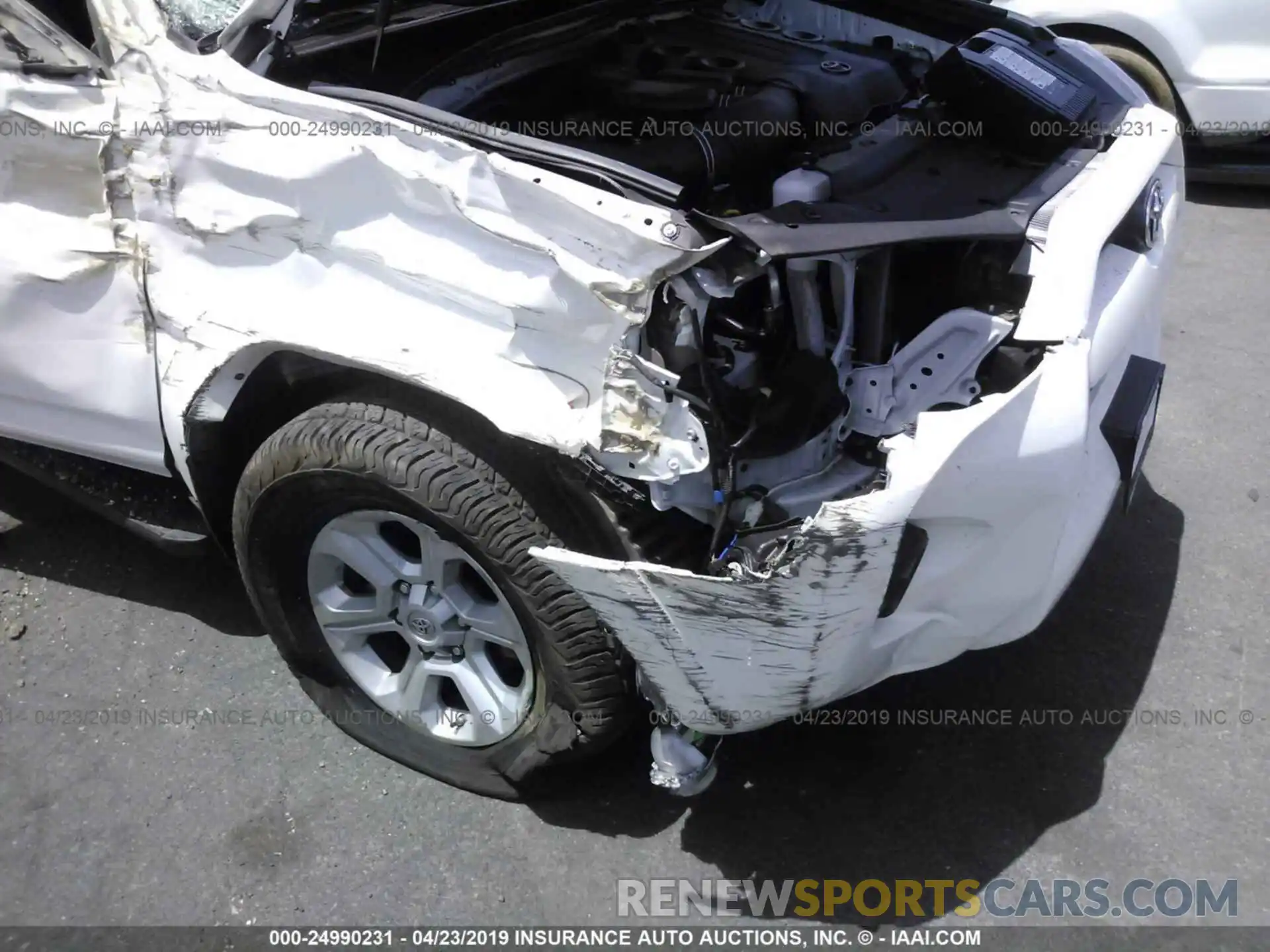 6 Photograph of a damaged car JTEBU5JR7K5611720 TOYOTA 4RUNNER 2019