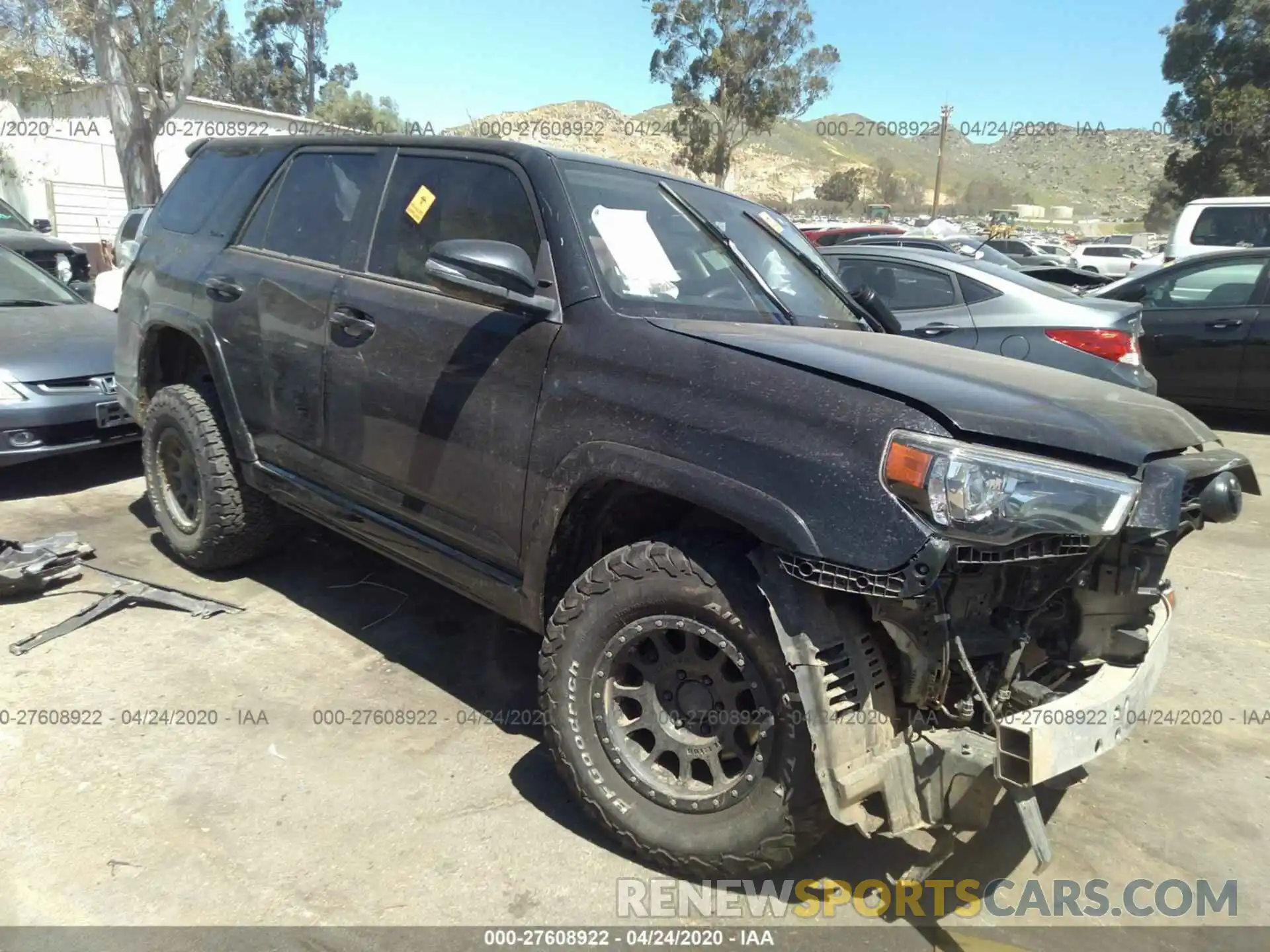 1 Photograph of a damaged car JTEBU5JR7K5620157 TOYOTA 4RUNNER 2019