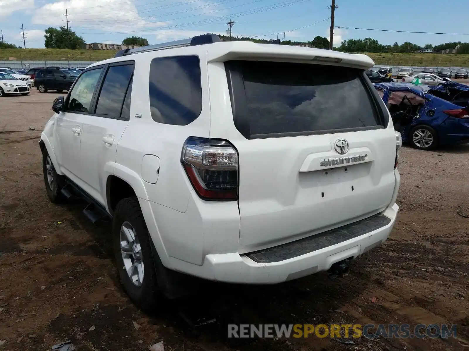 3 Фотография поврежденного автомобиля JTEBU5JR7K5622328 TOYOTA 4RUNNER 2019