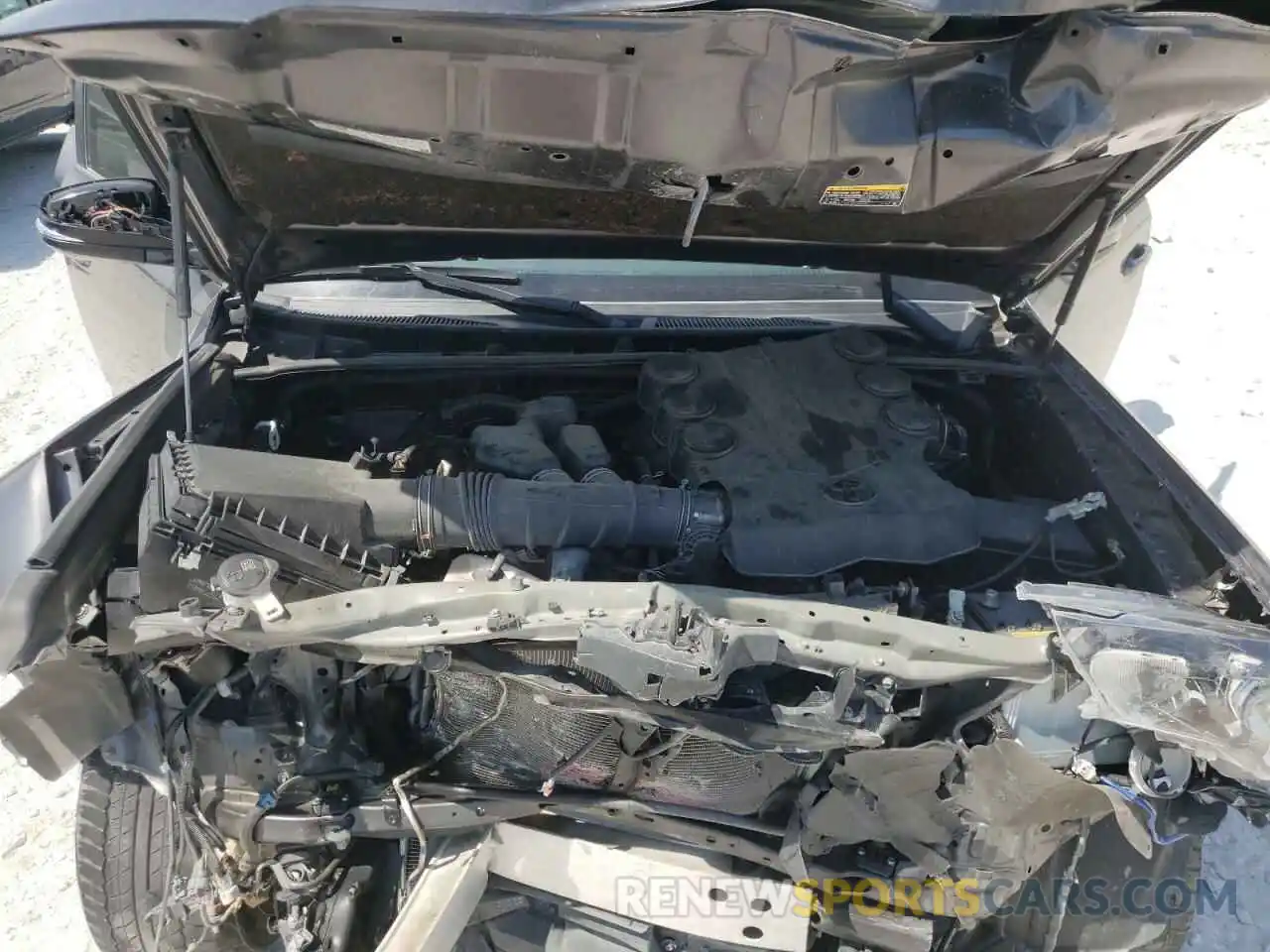 7 Photograph of a damaged car JTEBU5JR7K5624239 TOYOTA 4RUNNER 2019