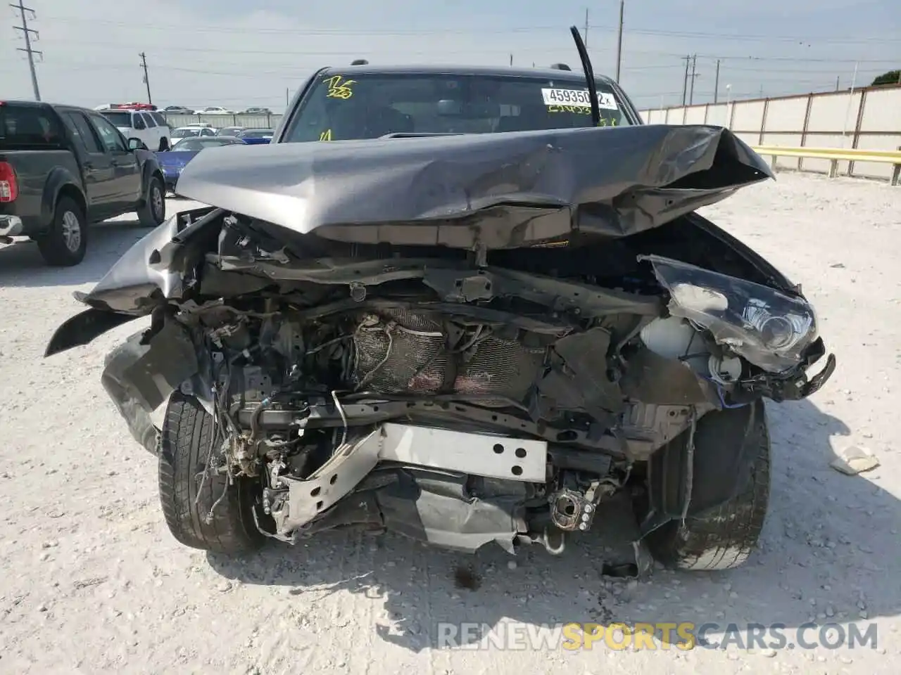 9 Photograph of a damaged car JTEBU5JR7K5624239 TOYOTA 4RUNNER 2019