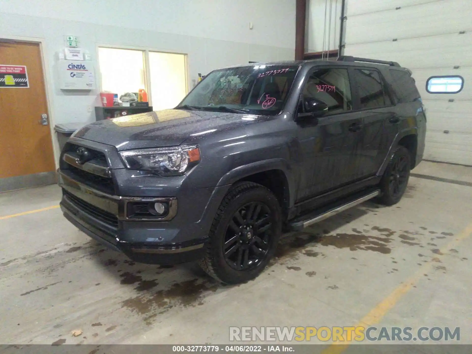 2 Photograph of a damaged car JTEBU5JR7K5625908 TOYOTA 4RUNNER 2019