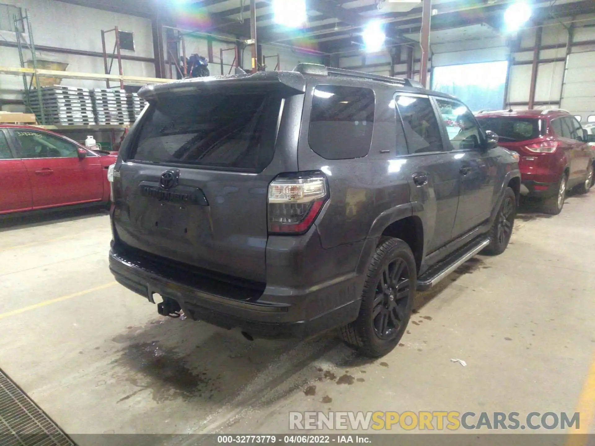 4 Фотография поврежденного автомобиля JTEBU5JR7K5625908 TOYOTA 4RUNNER 2019