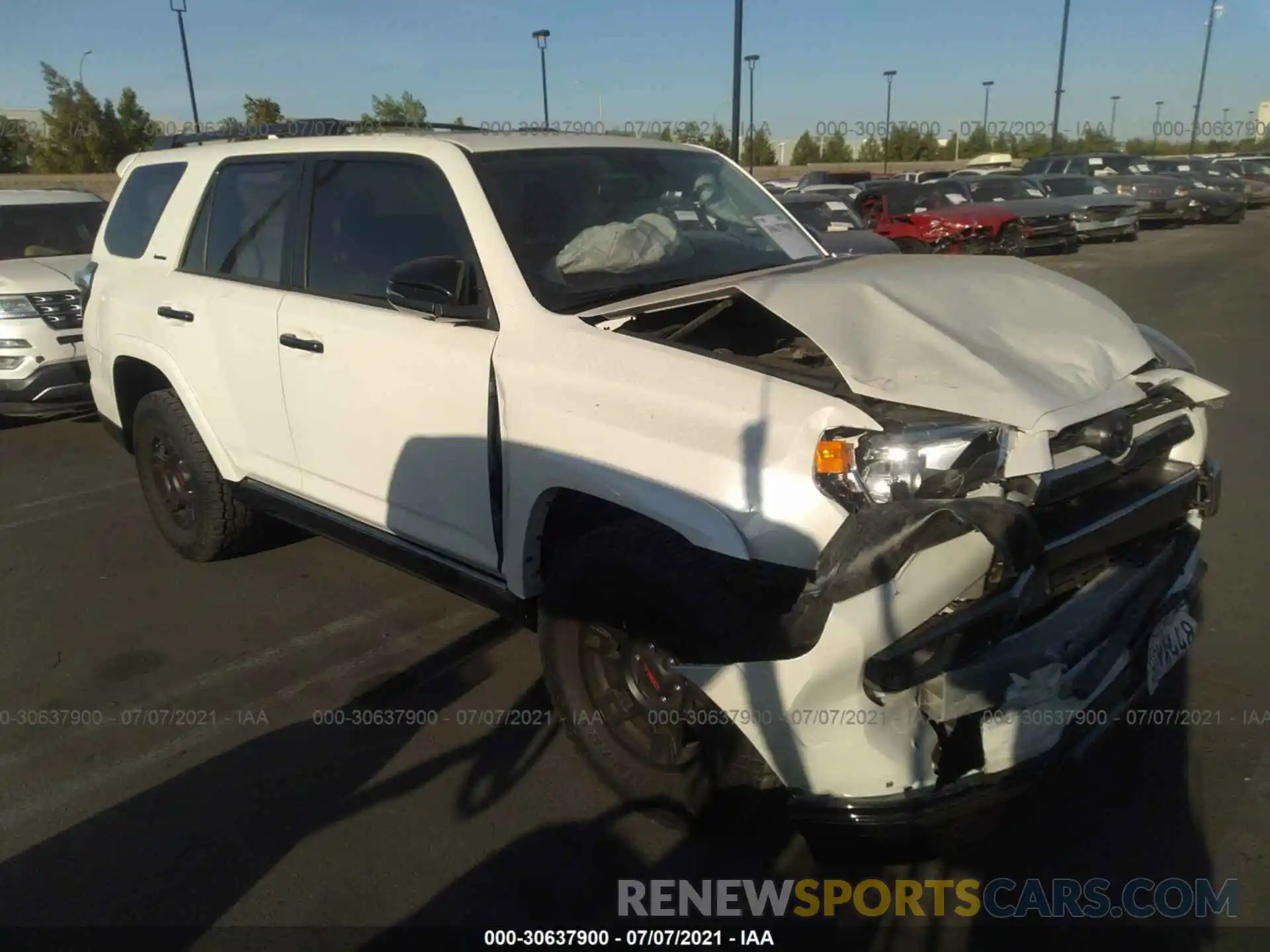 1 Photograph of a damaged car JTEBU5JR7K5626279 TOYOTA 4RUNNER 2019