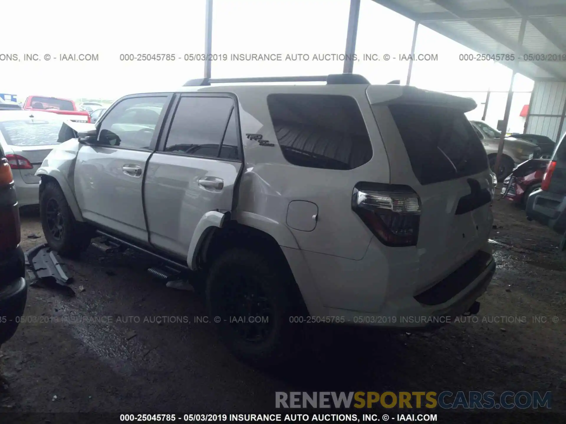 3 Photograph of a damaged car JTEBU5JR7K5632499 TOYOTA 4RUNNER 2019