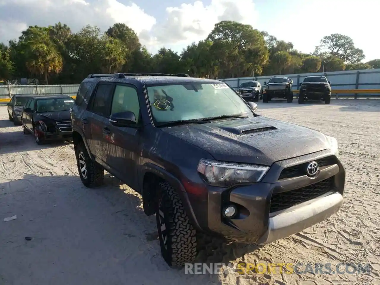 1 Photograph of a damaged car JTEBU5JR7K5633278 TOYOTA 4RUNNER 2019