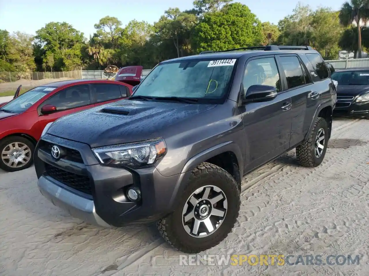 2 Photograph of a damaged car JTEBU5JR7K5633278 TOYOTA 4RUNNER 2019