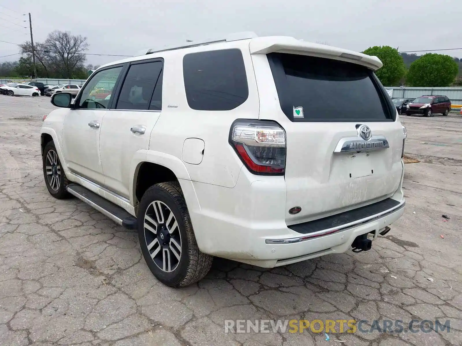 3 Фотография поврежденного автомобиля JTEBU5JR7K5634026 TOYOTA 4RUNNER 2019