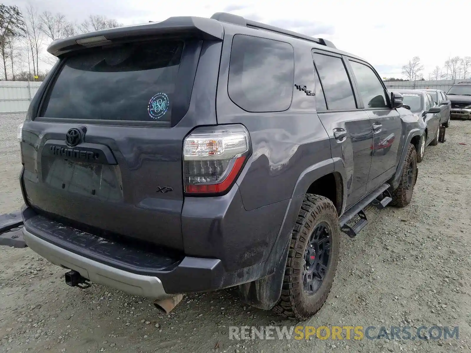 4 Фотография поврежденного автомобиля JTEBU5JR7K5634897 TOYOTA 4RUNNER 2019