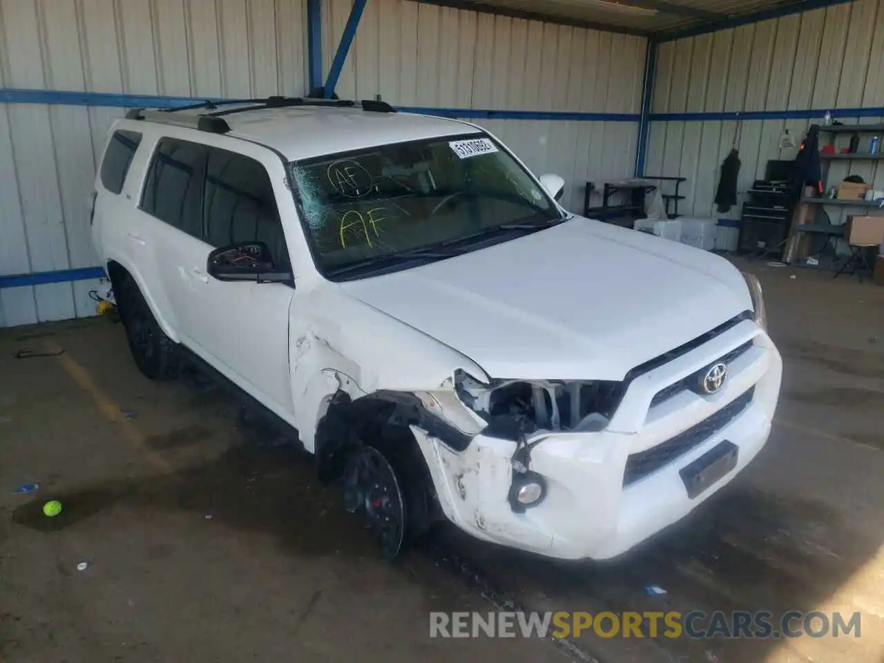 1 Photograph of a damaged car JTEBU5JR7K5636925 TOYOTA 4RUNNER 2019