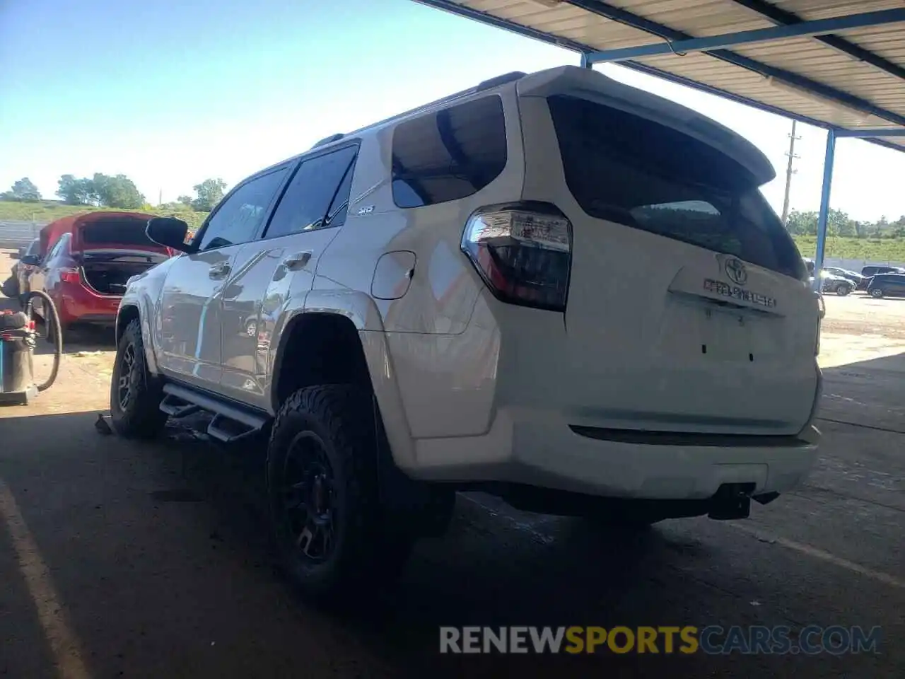 3 Photograph of a damaged car JTEBU5JR7K5636925 TOYOTA 4RUNNER 2019