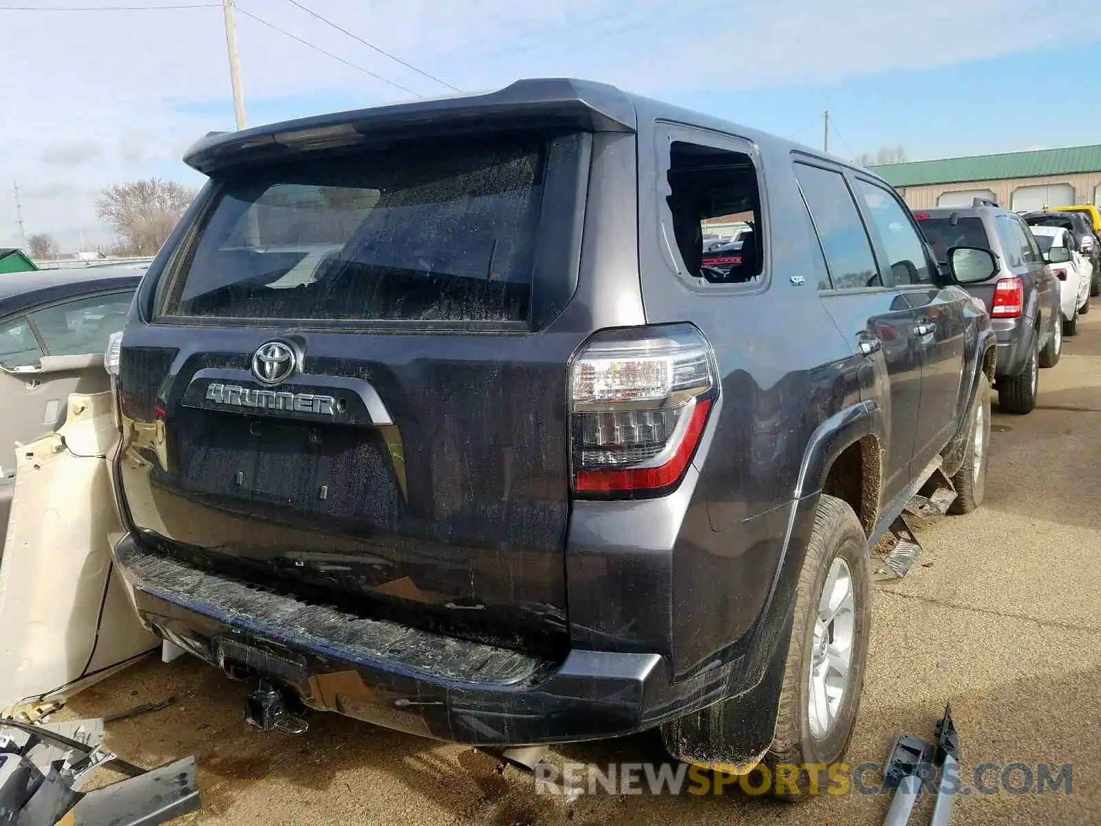 4 Фотография поврежденного автомобиля JTEBU5JR7K5637623 TOYOTA 4RUNNER 2019