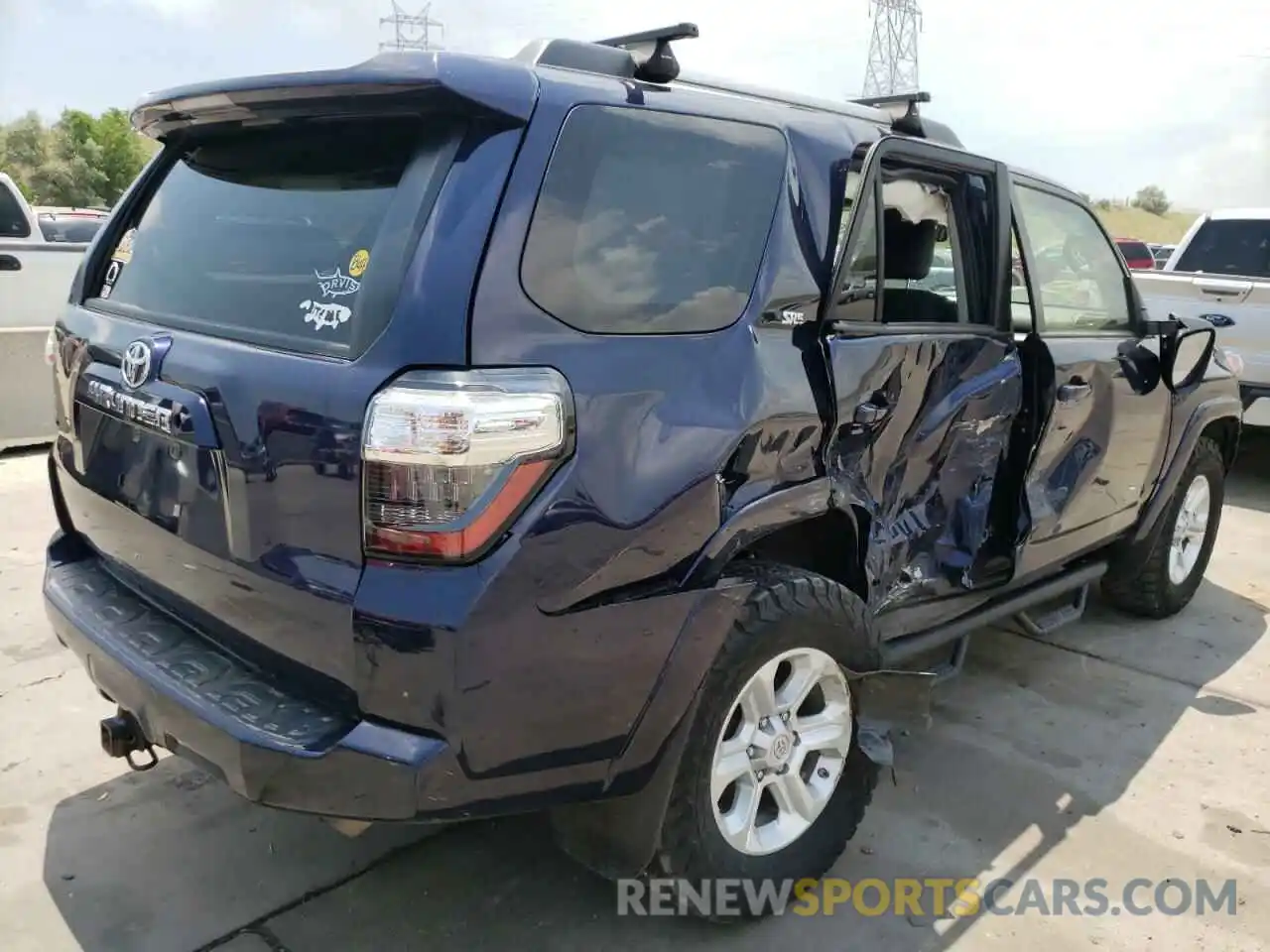 4 Photograph of a damaged car JTEBU5JR7K5638013 TOYOTA 4RUNNER 2019