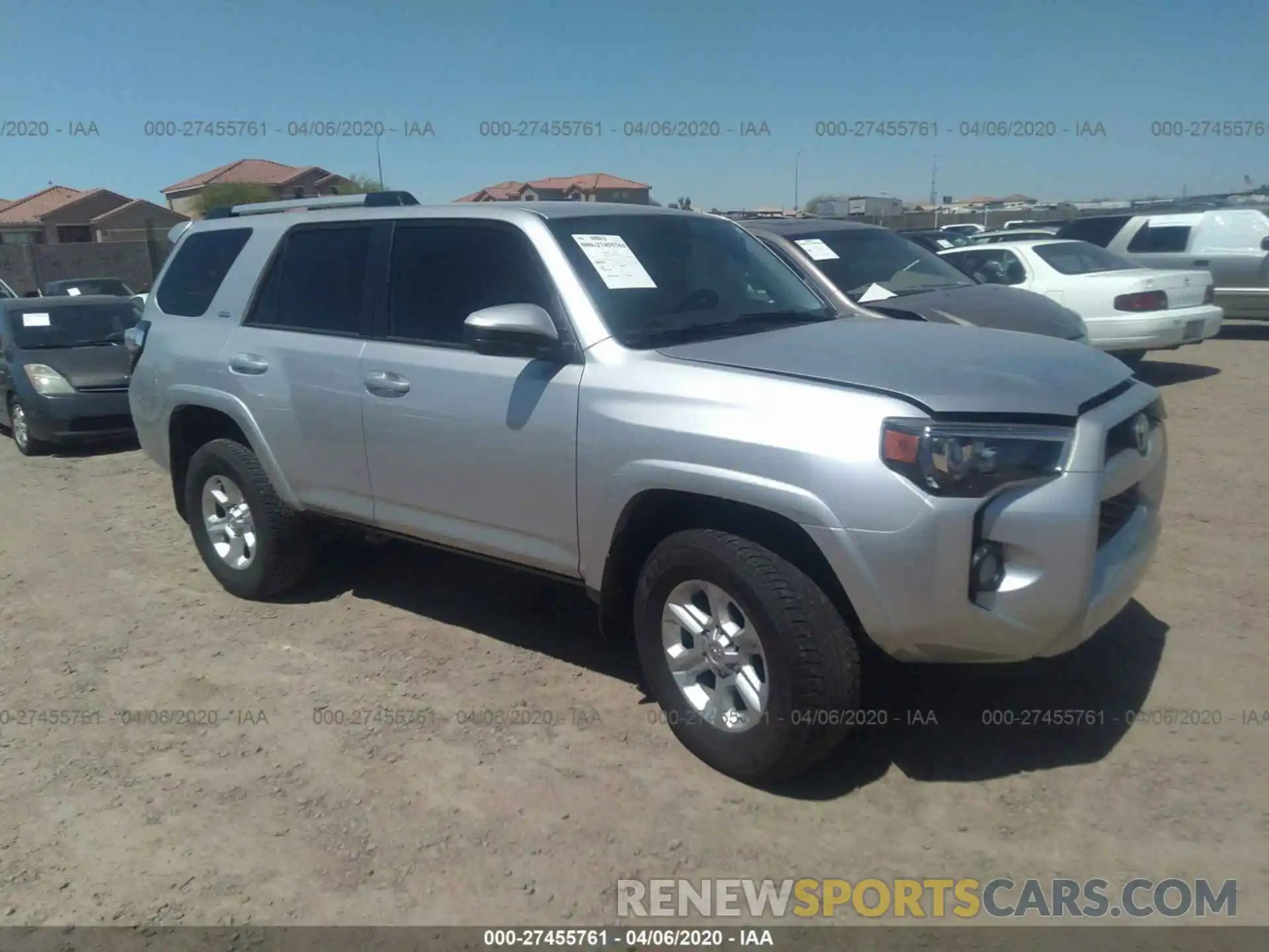 1 Photograph of a damaged car JTEBU5JR7K5638349 TOYOTA 4RUNNER 2019