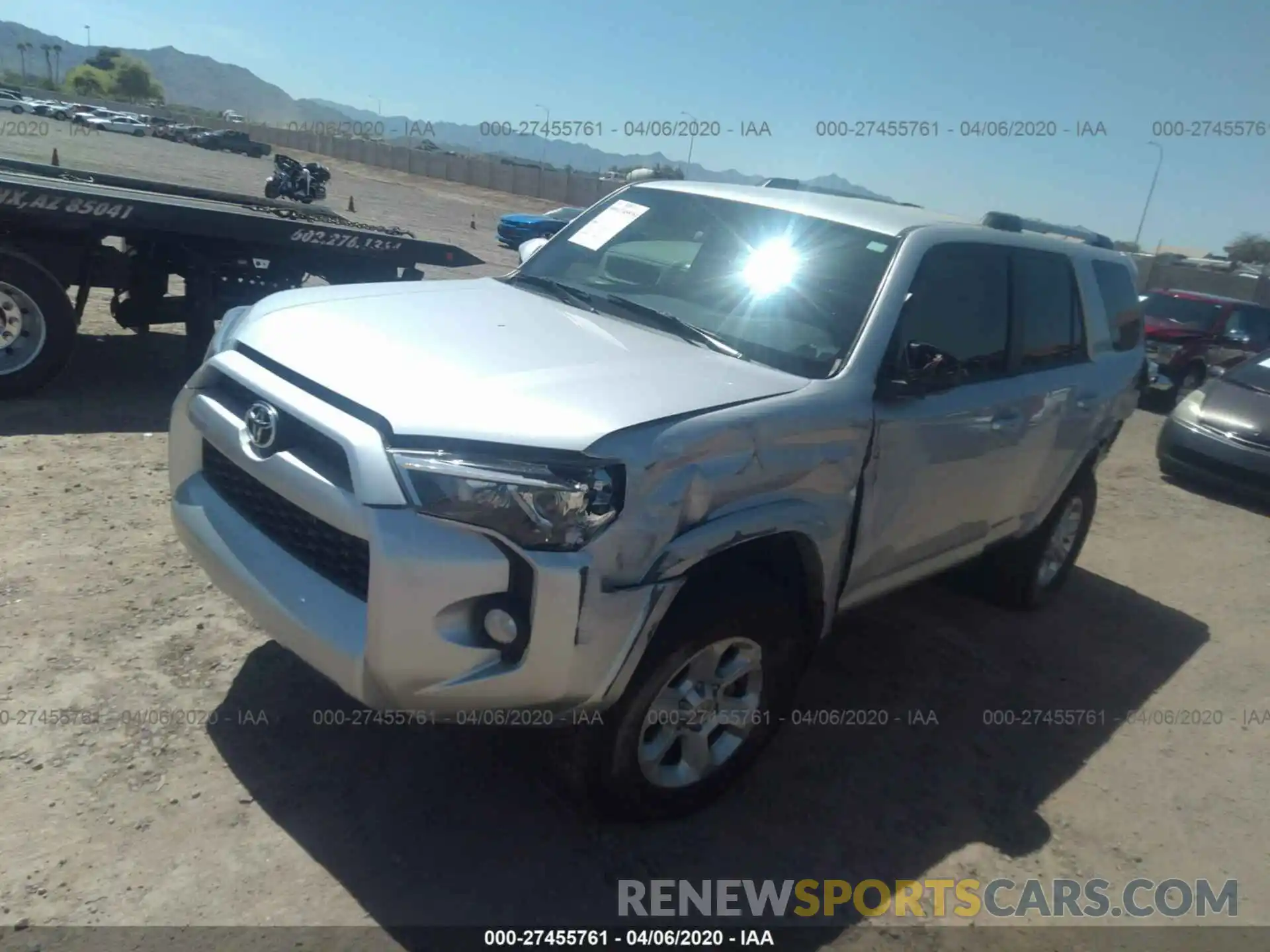 2 Photograph of a damaged car JTEBU5JR7K5638349 TOYOTA 4RUNNER 2019