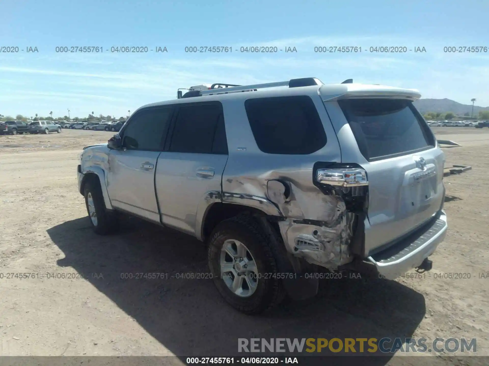 3 Photograph of a damaged car JTEBU5JR7K5638349 TOYOTA 4RUNNER 2019