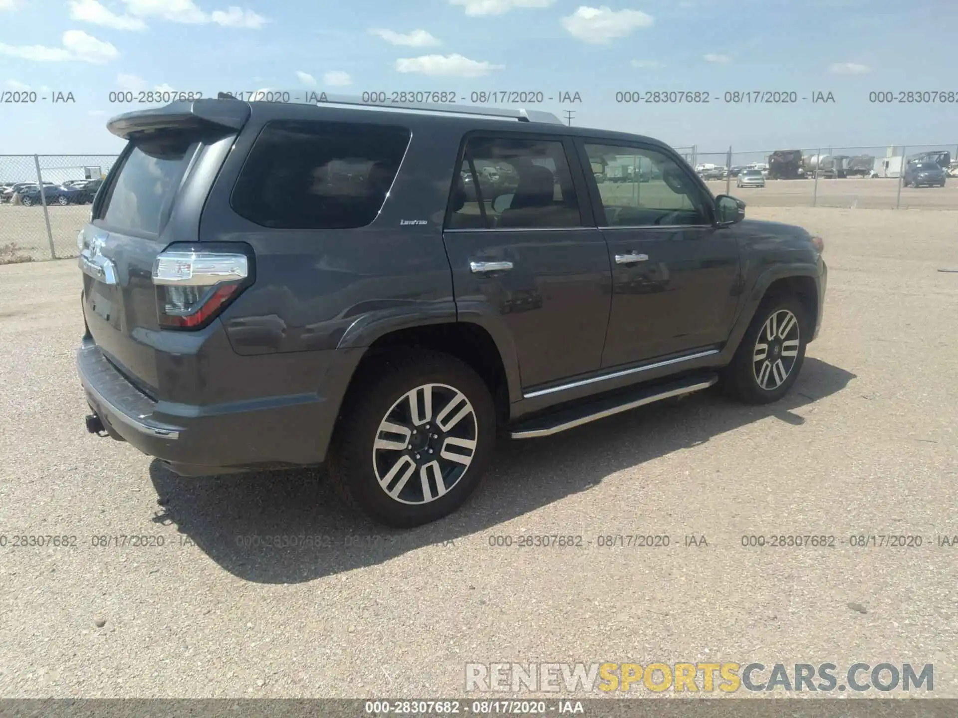 4 Фотография поврежденного автомобиля JTEBU5JR7K5643129 TOYOTA 4RUNNER 2019