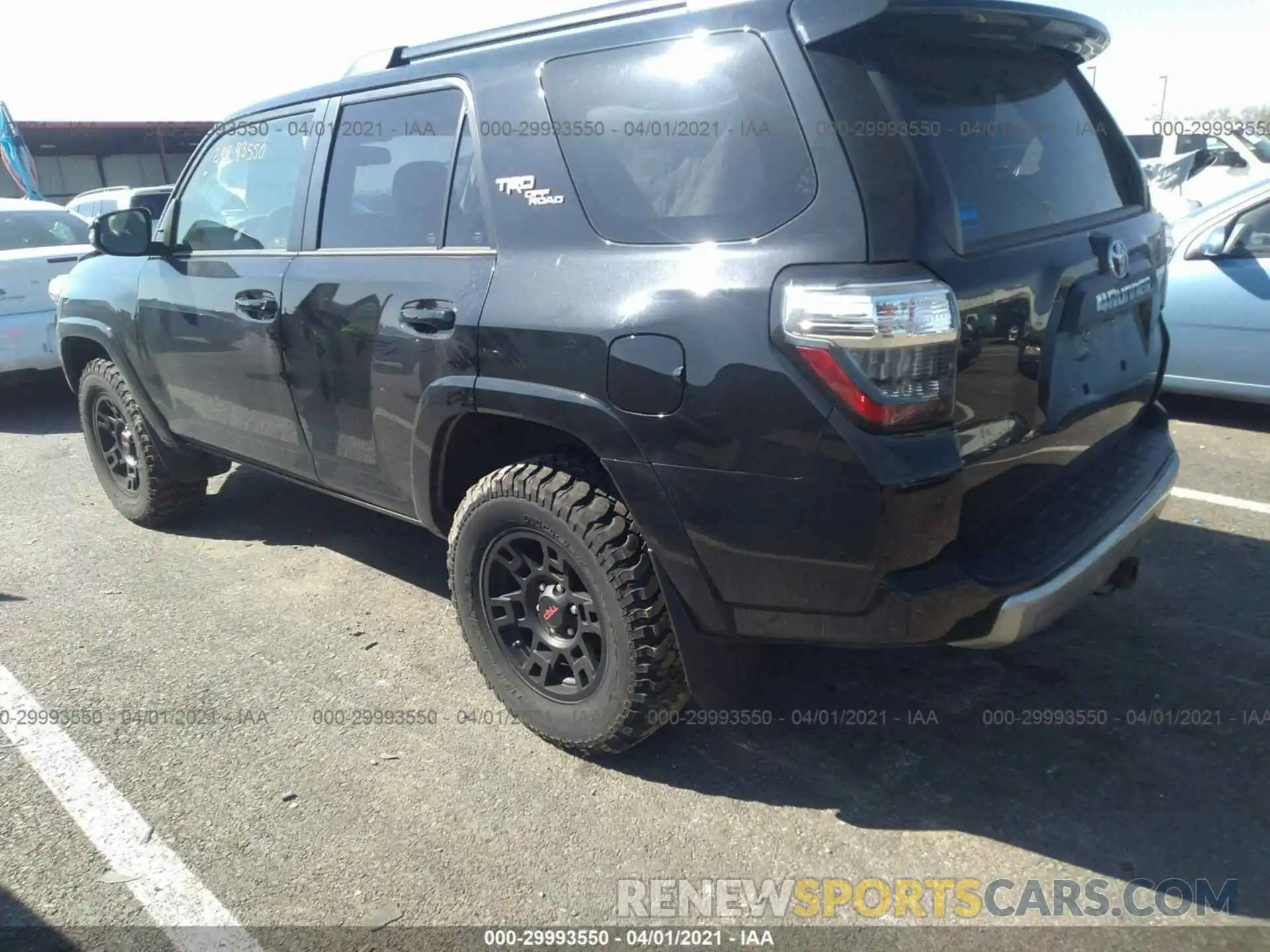 3 Photograph of a damaged car JTEBU5JR7K5643728 TOYOTA 4RUNNER 2019