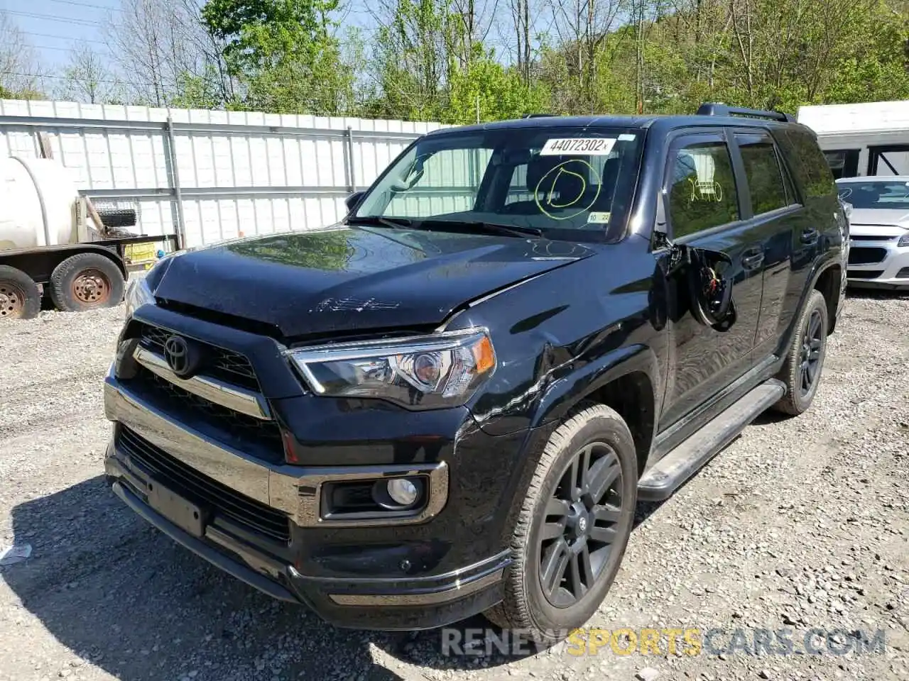 2 Photograph of a damaged car JTEBU5JR7K5646600 TOYOTA 4RUNNER 2019