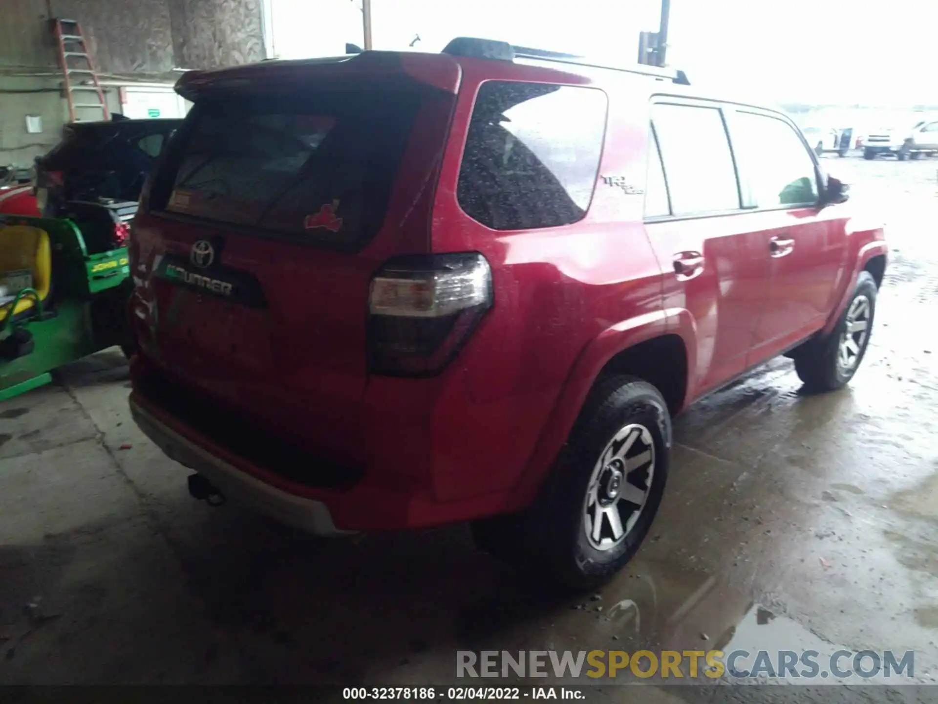 4 Фотография поврежденного автомобиля JTEBU5JR7K5647746 TOYOTA 4RUNNER 2019