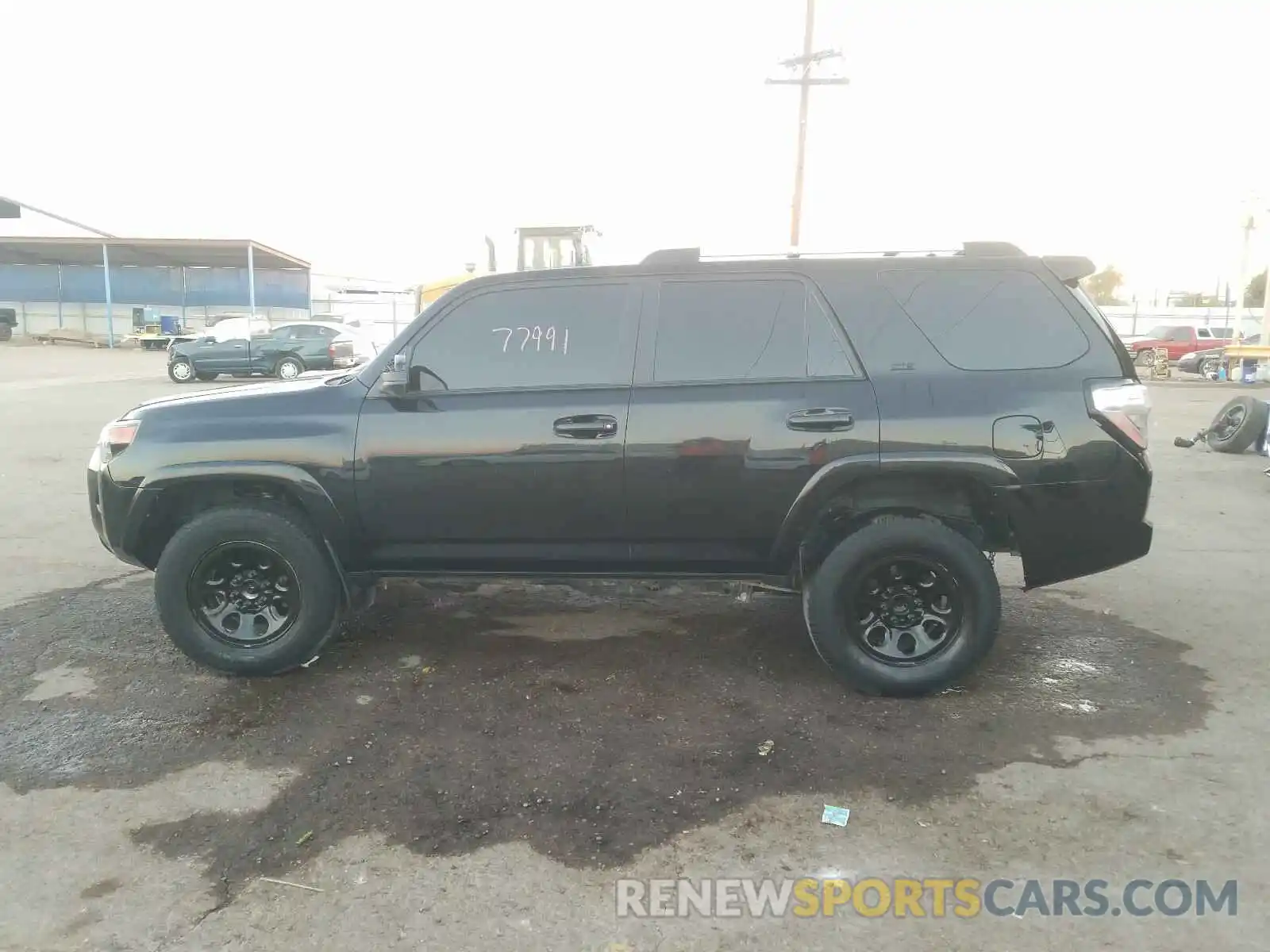 9 Фотография поврежденного автомобиля JTEBU5JR7K5649366 TOYOTA 4RUNNER 2019