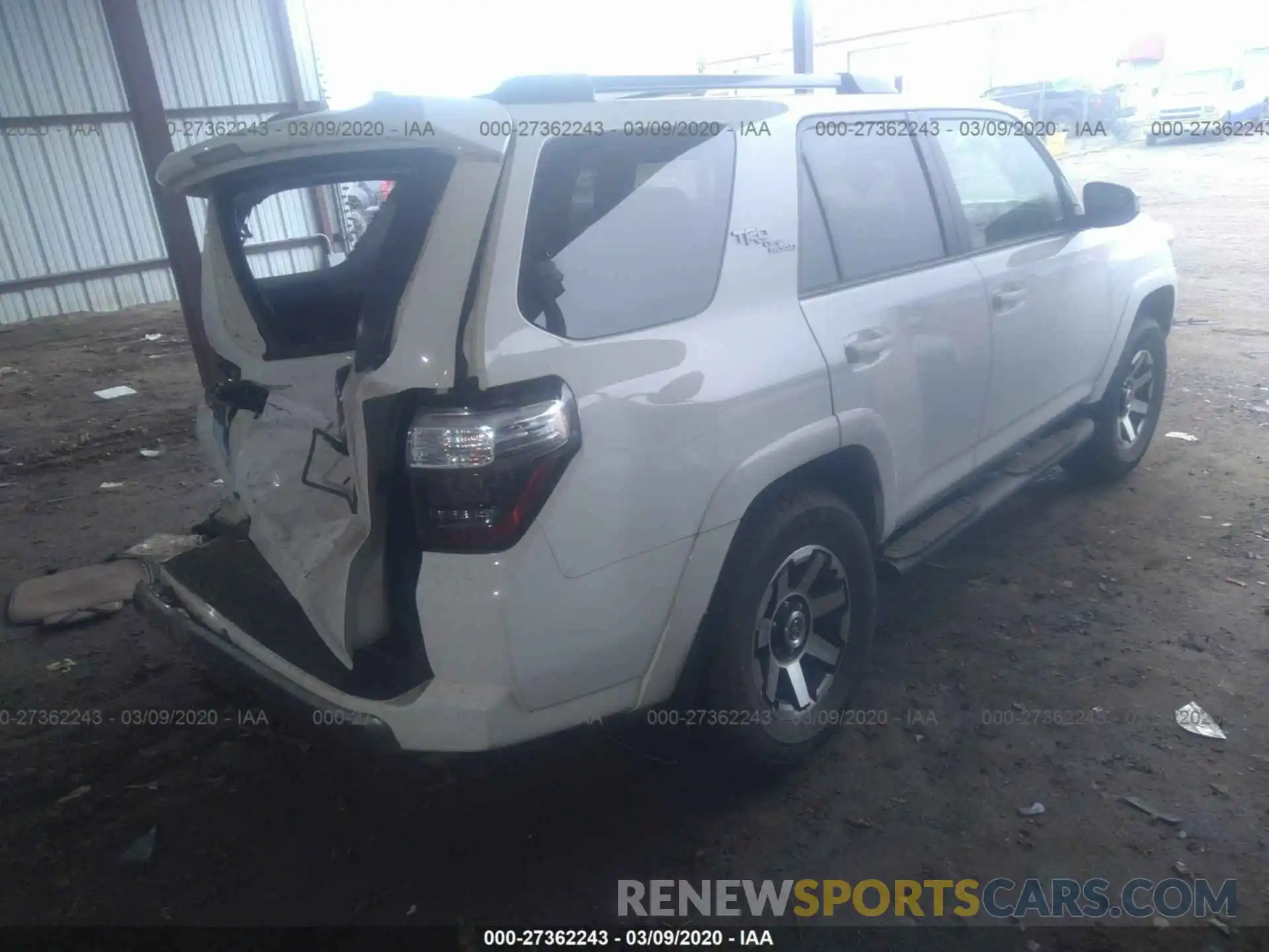 4 Фотография поврежденного автомобиля JTEBU5JR7K5659573 TOYOTA 4RUNNER 2019