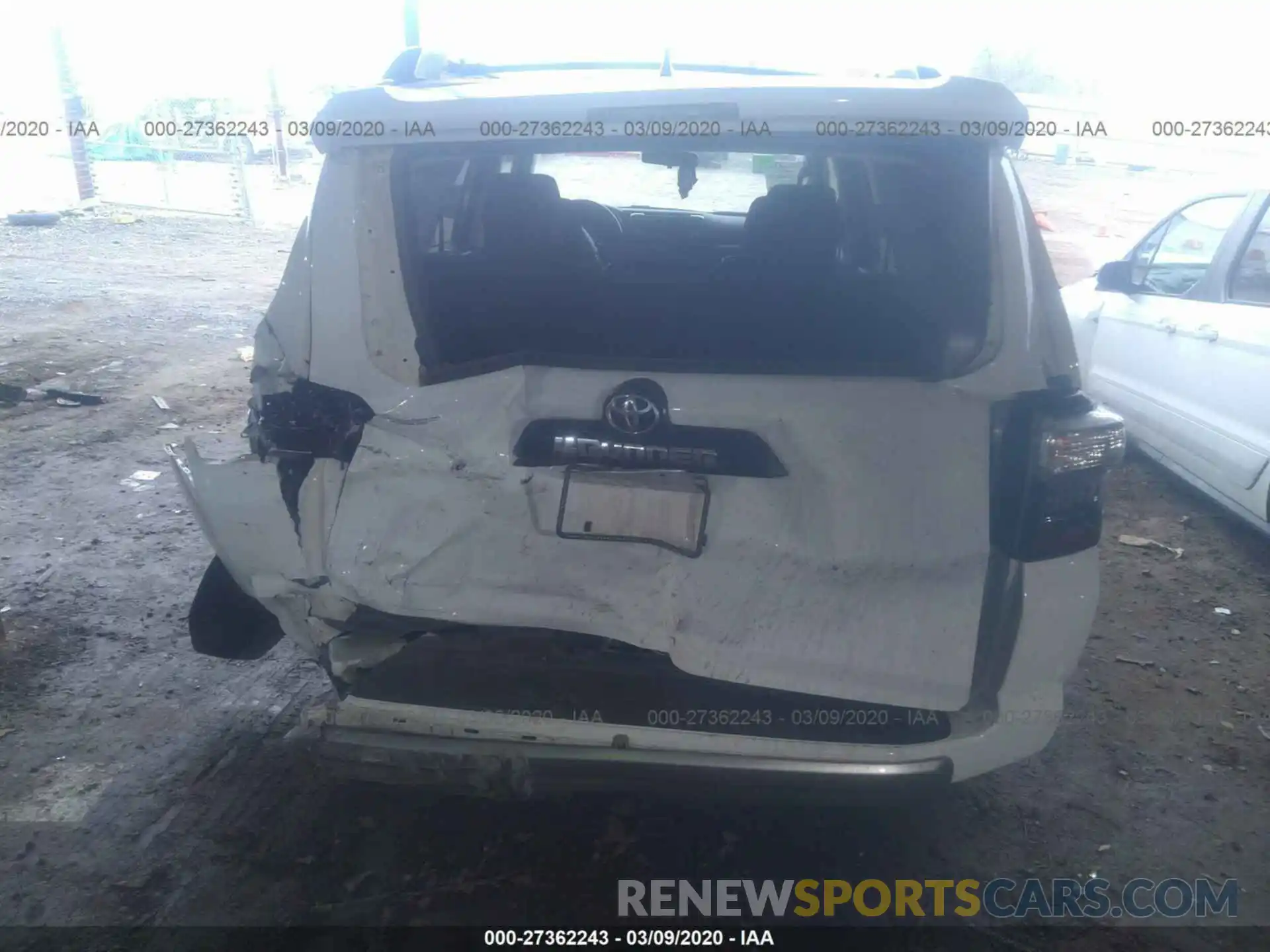 8 Photograph of a damaged car JTEBU5JR7K5659573 TOYOTA 4RUNNER 2019