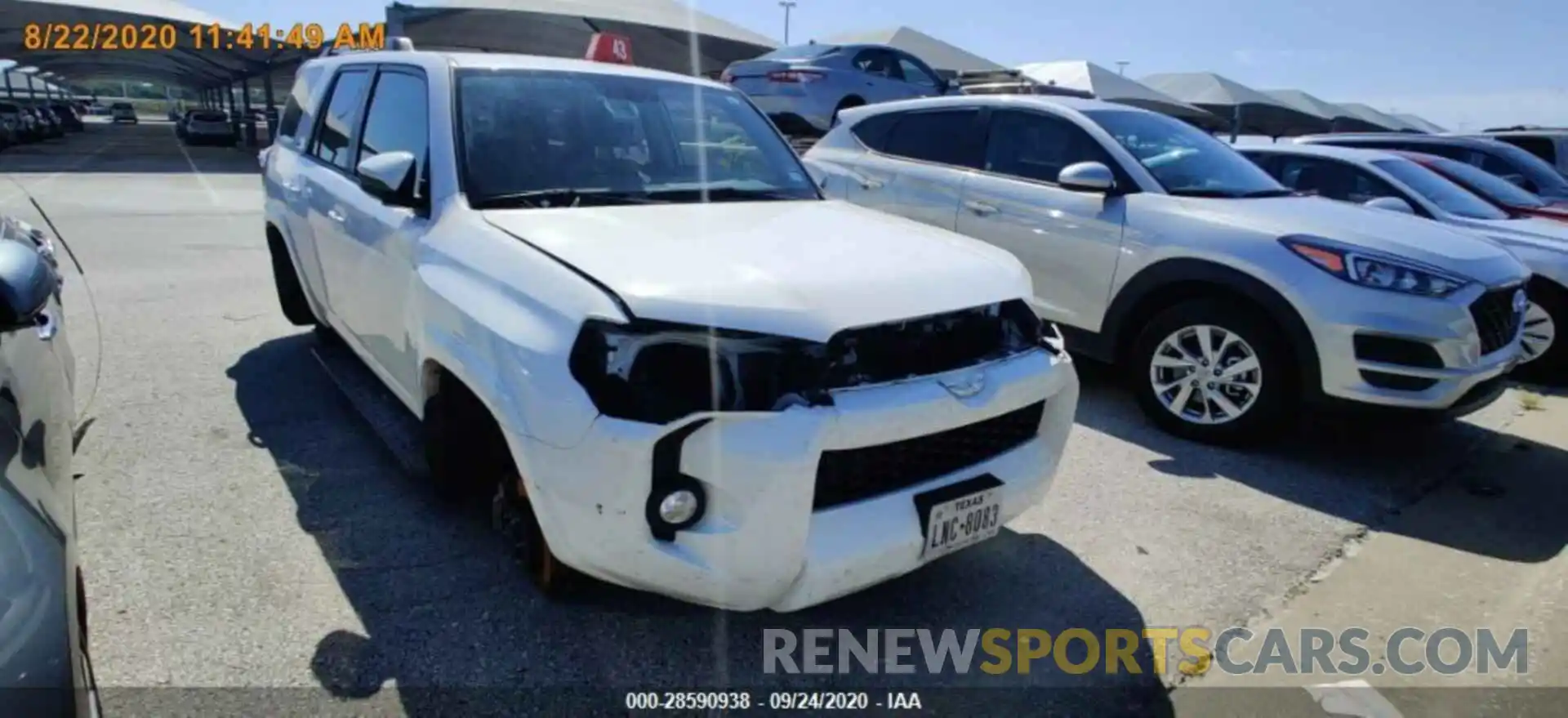 16 Photograph of a damaged car JTEBU5JR7K5662490 TOYOTA 4RUNNER 2019