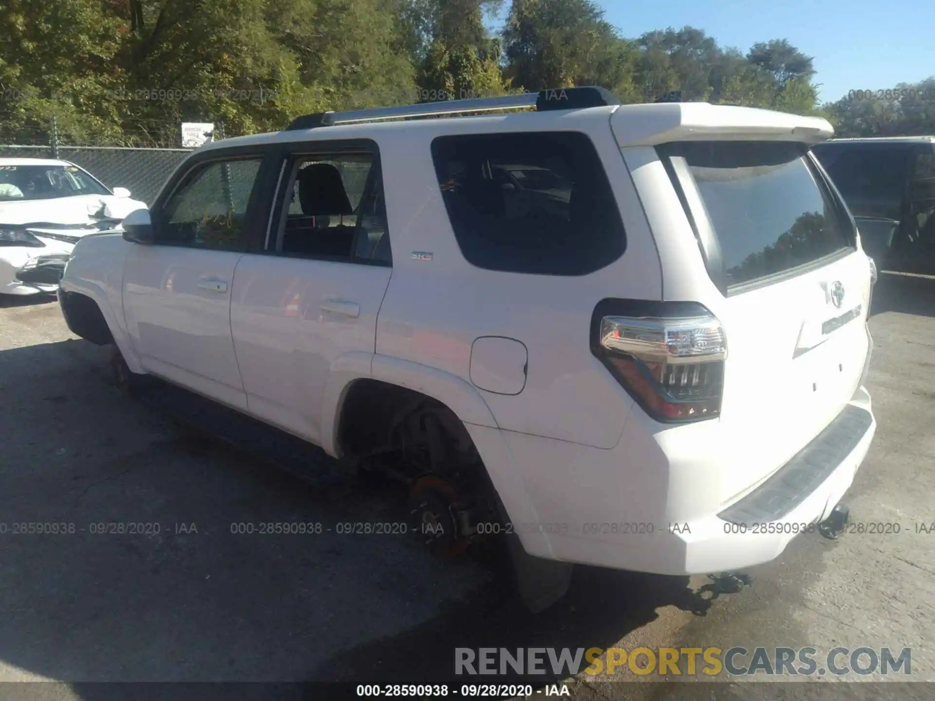 3 Photograph of a damaged car JTEBU5JR7K5662490 TOYOTA 4RUNNER 2019