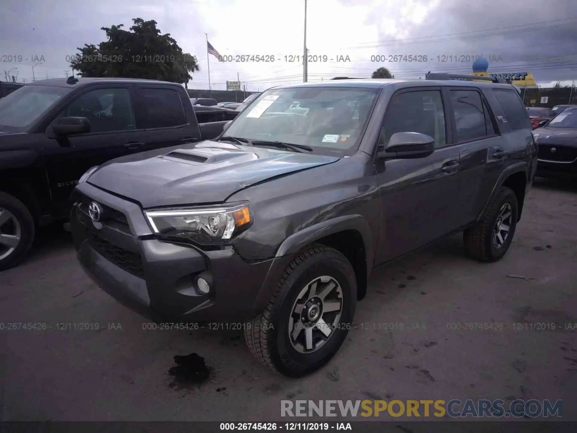 2 Фотография поврежденного автомобиля JTEBU5JR7K5668015 TOYOTA 4RUNNER 2019