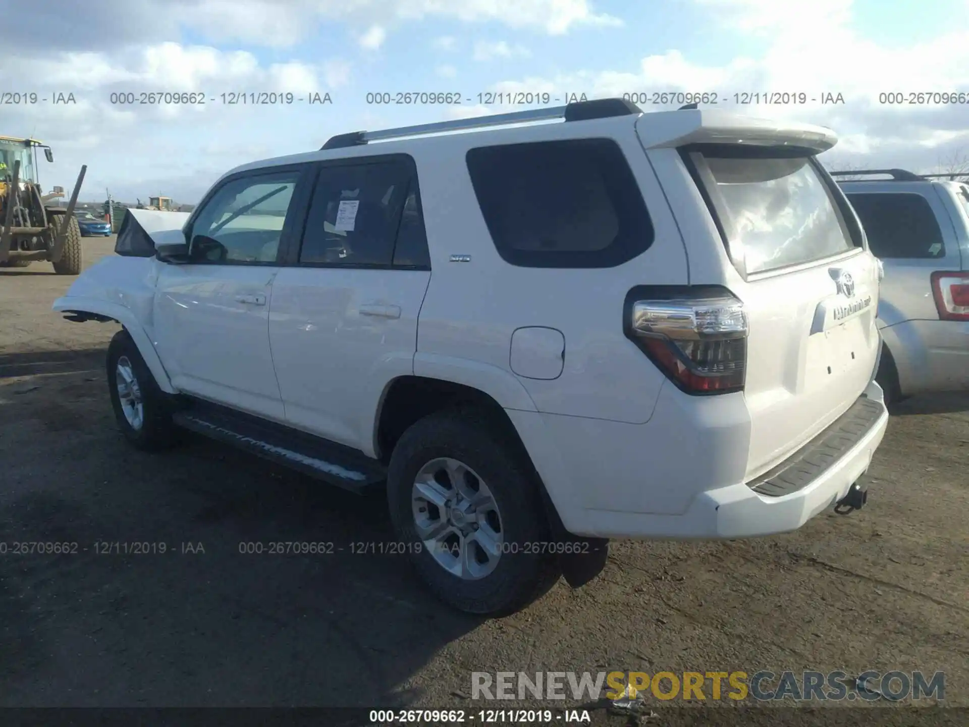 3 Фотография поврежденного автомобиля JTEBU5JR7K5670248 TOYOTA 4RUNNER 2019