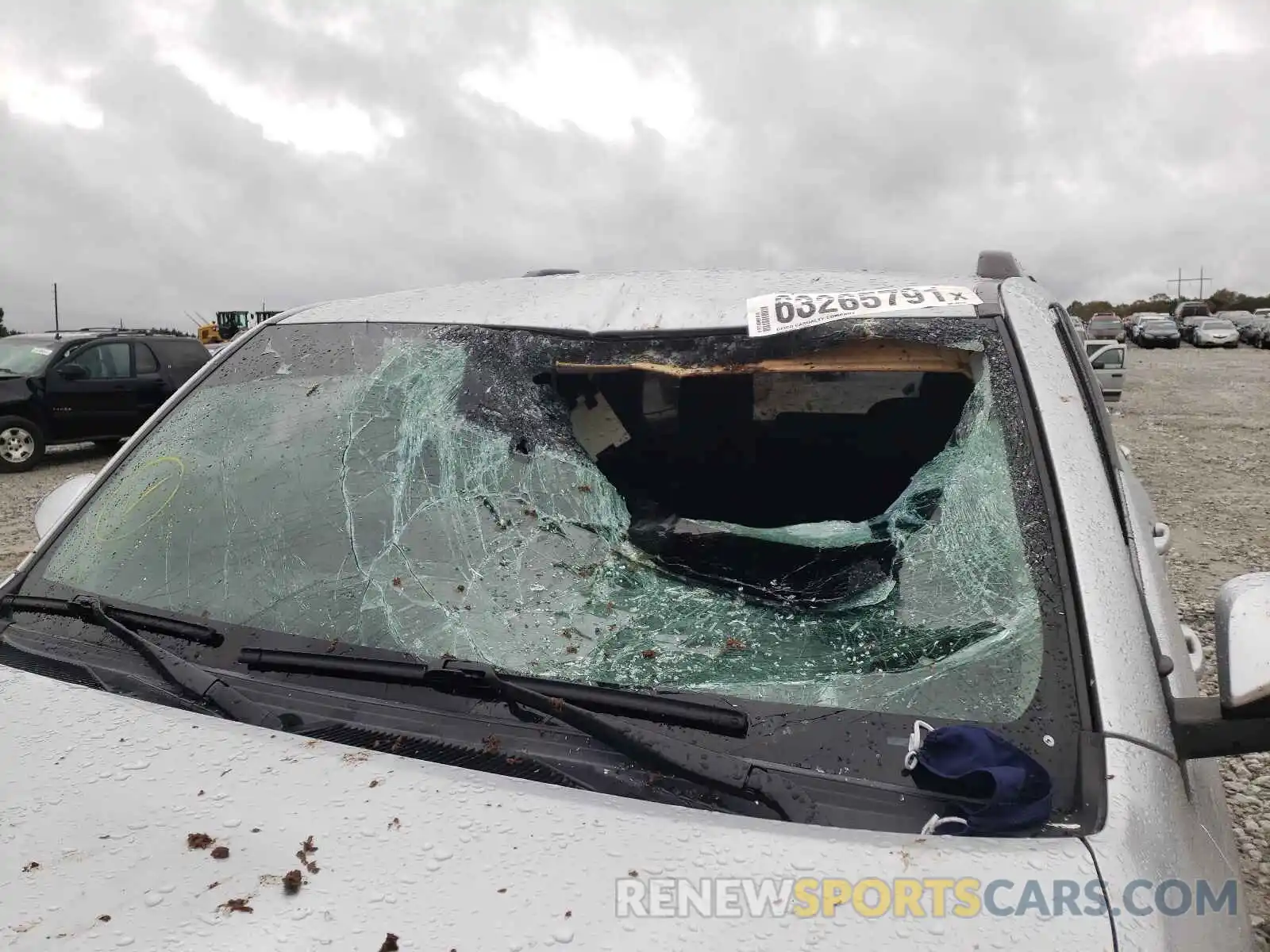 9 Photograph of a damaged car JTEBU5JR7K5674218 TOYOTA 4RUNNER 2019