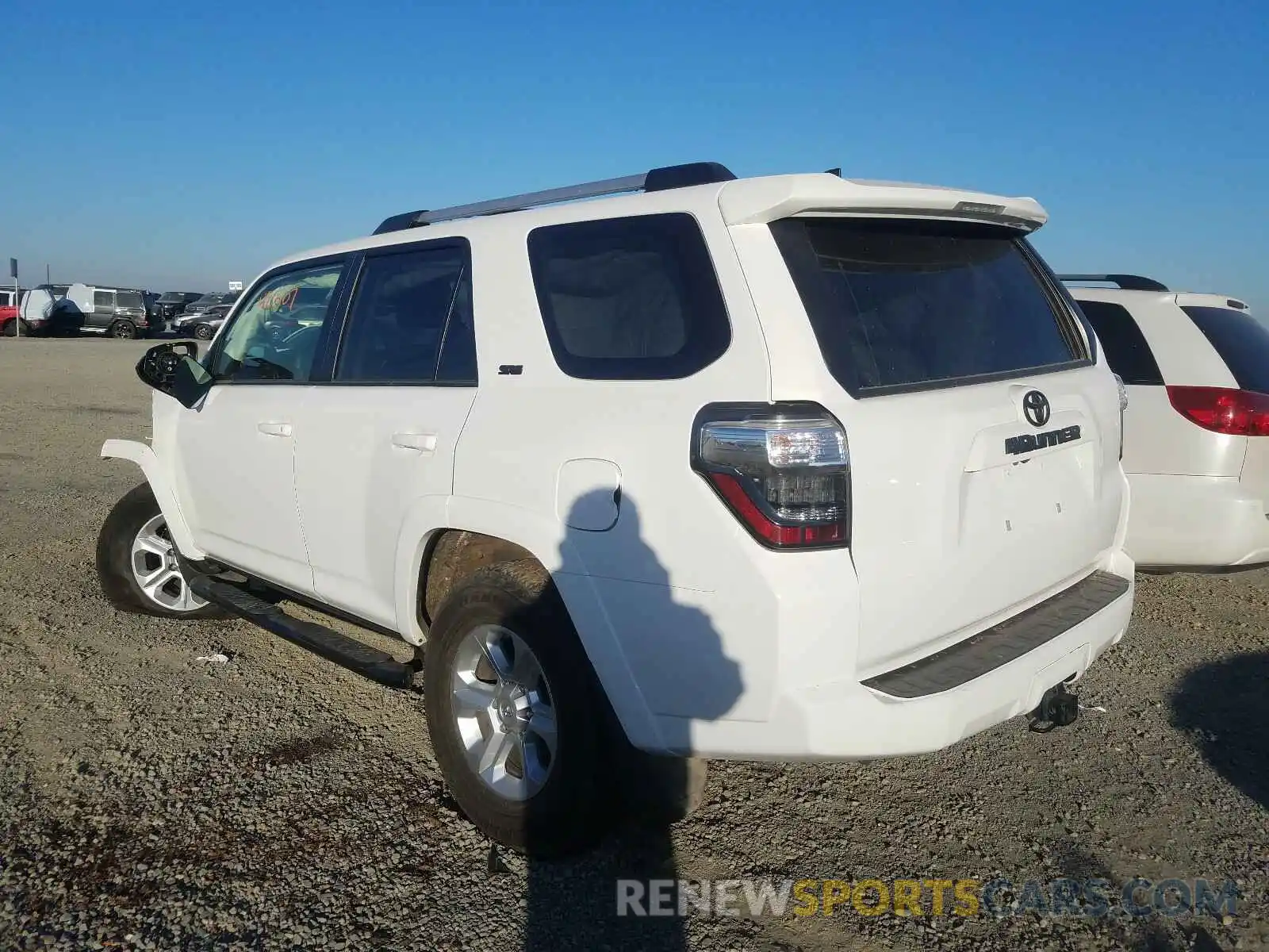 3 Photograph of a damaged car JTEBU5JR7K5680018 TOYOTA 4RUNNER 2019