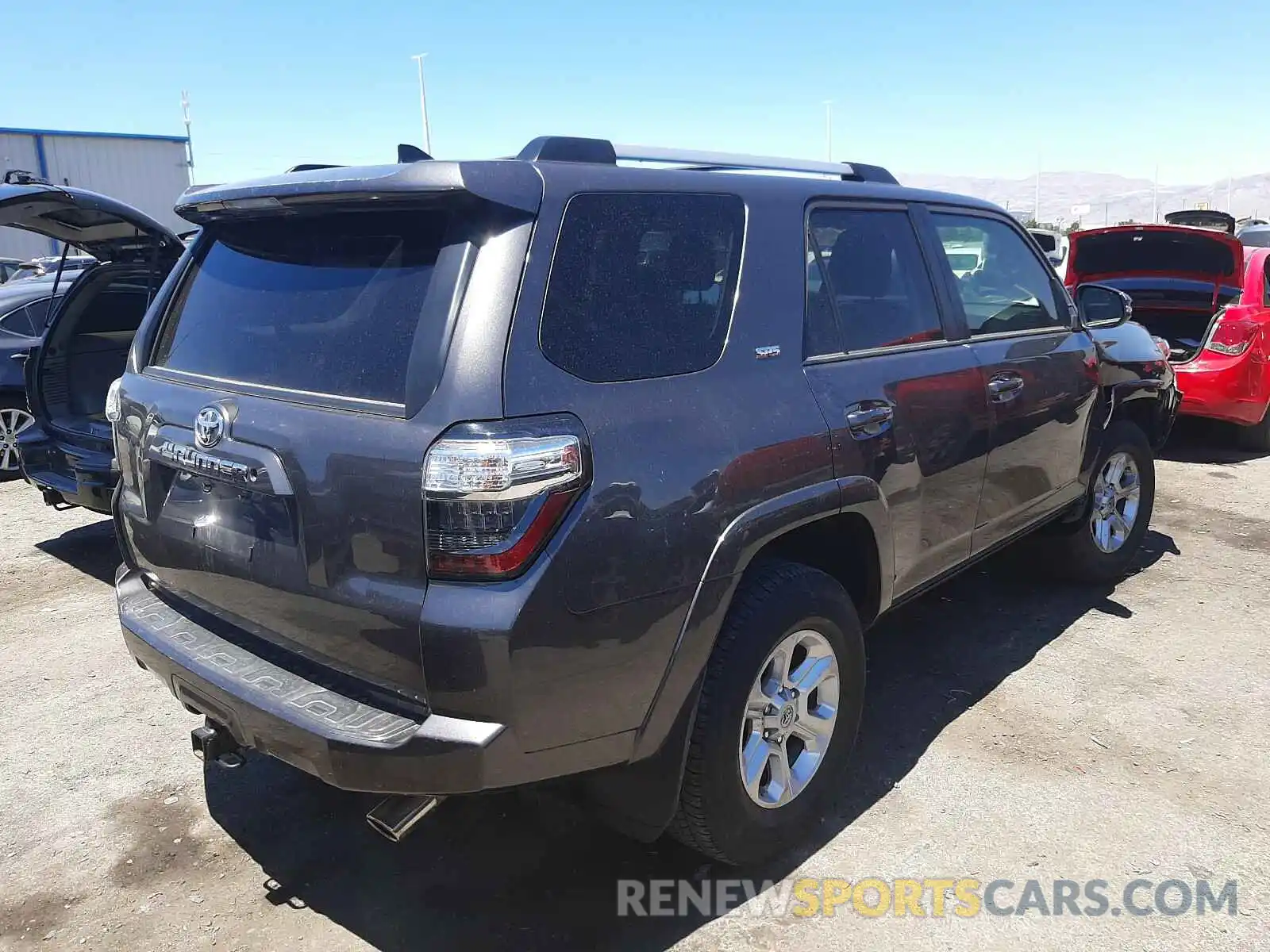 4 Photograph of a damaged car JTEBU5JR7K5684327 TOYOTA 4RUNNER 2019