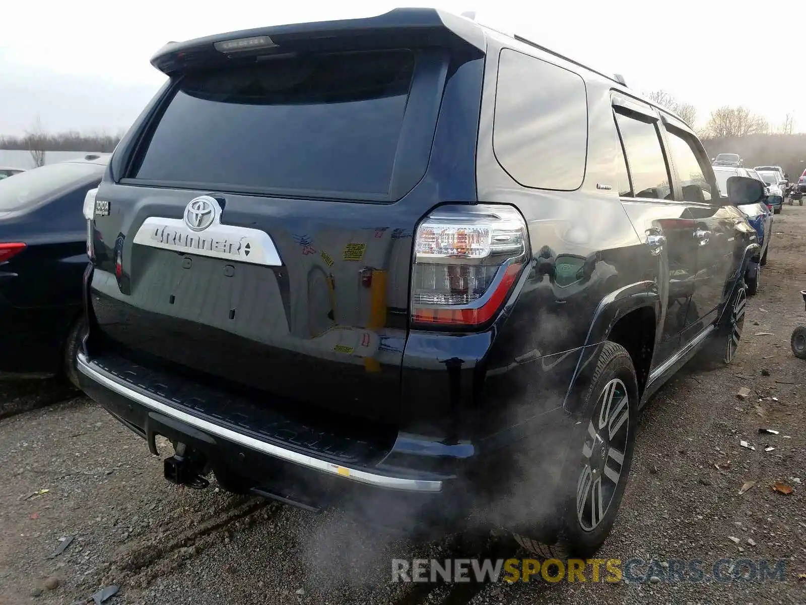 4 Фотография поврежденного автомобиля JTEBU5JR7K5687521 TOYOTA 4RUNNER 2019