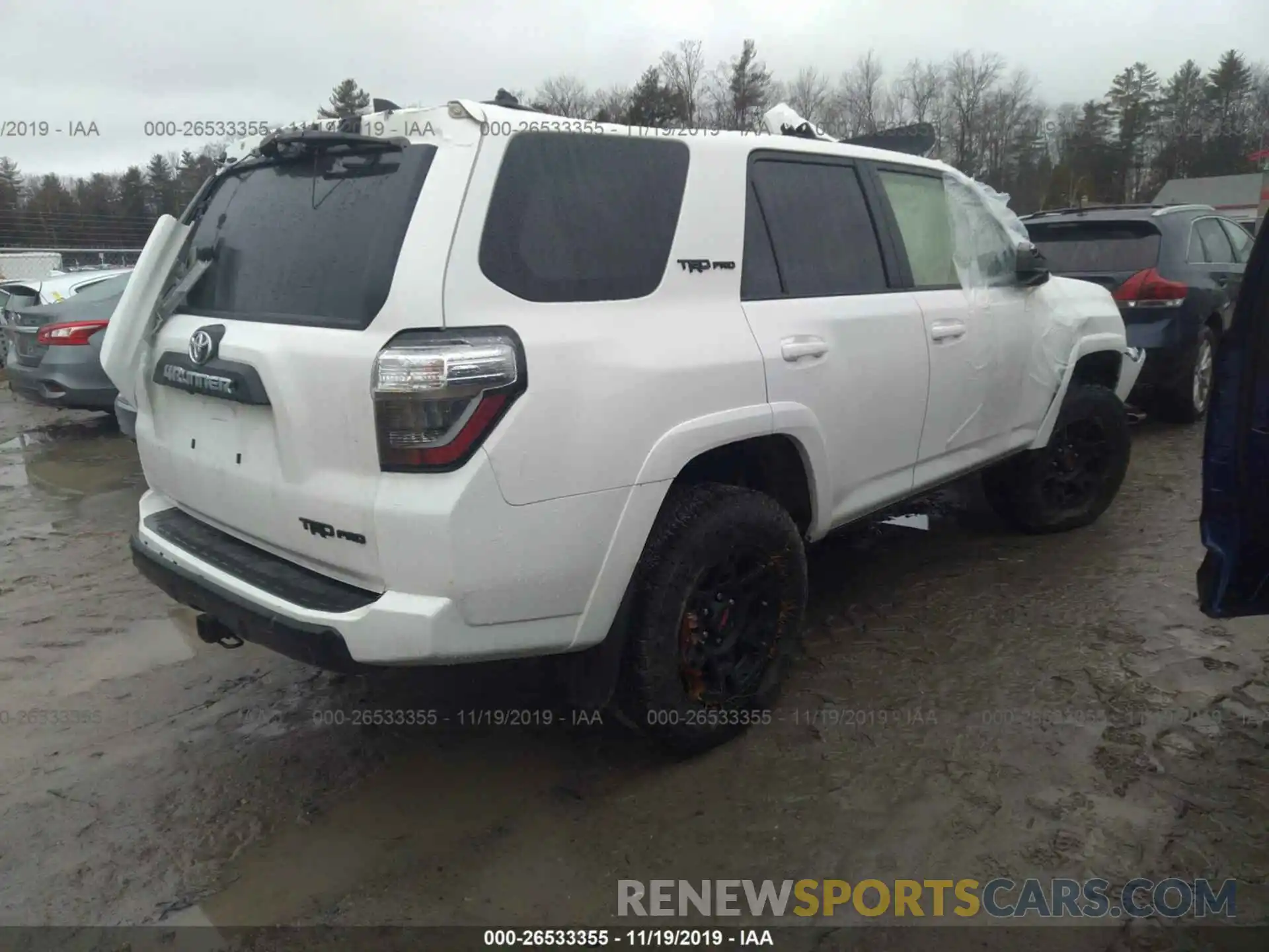 4 Фотография поврежденного автомобиля JTEBU5JR7K5690077 TOYOTA 4RUNNER 2019