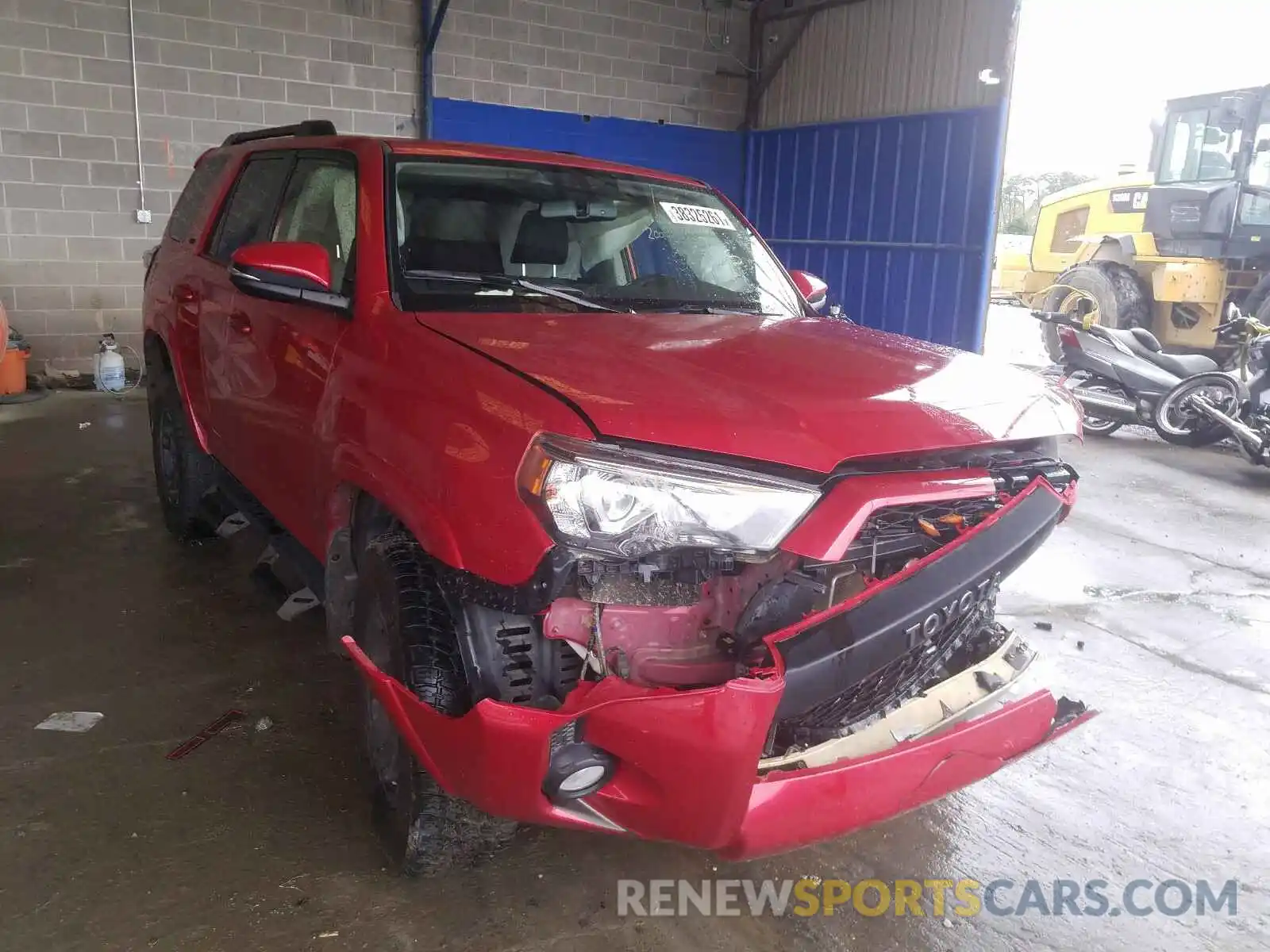 1 Photograph of a damaged car JTEBU5JR7K5692234 TOYOTA 4RUNNER 2019