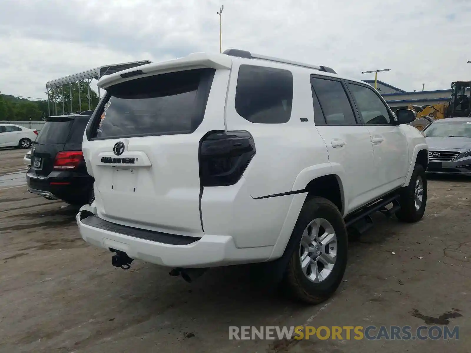 4 Фотография поврежденного автомобиля JTEBU5JR7K5699491 TOYOTA 4RUNNER 2019