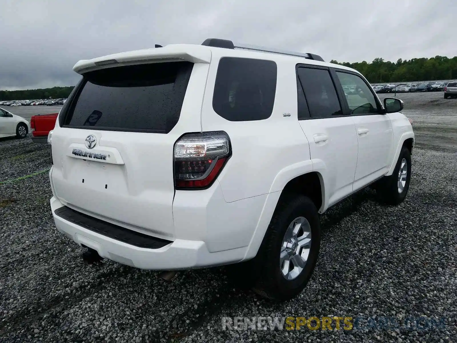 4 Фотография поврежденного автомобиля JTEBU5JR7K5700560 TOYOTA 4RUNNER 2019