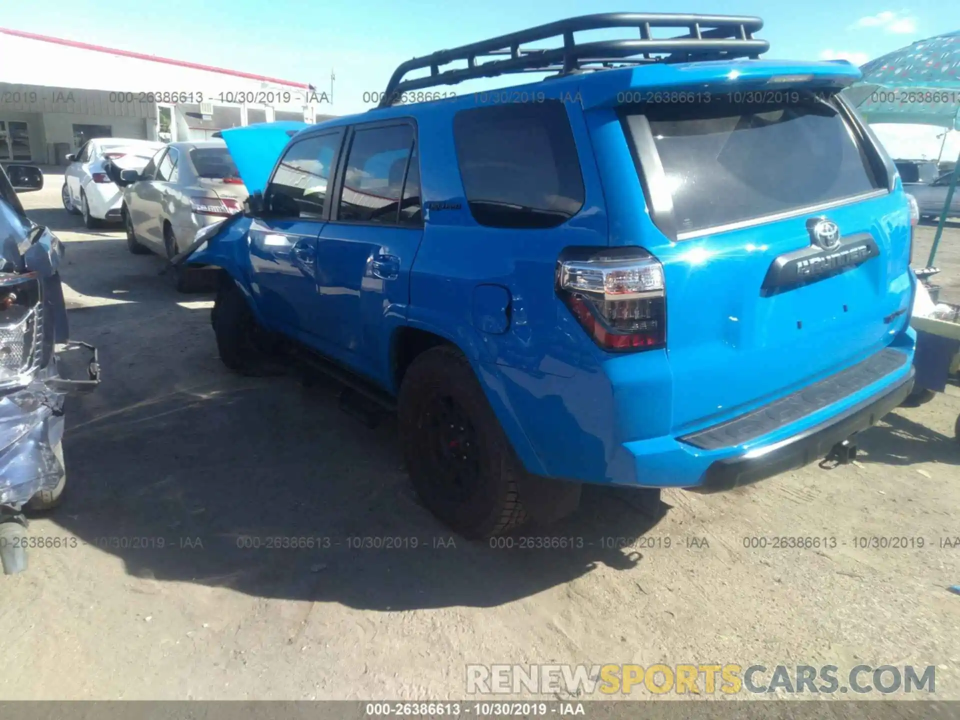 3 Фотография поврежденного автомобиля JTEBU5JR7K5706441 TOYOTA 4RUNNER 2019