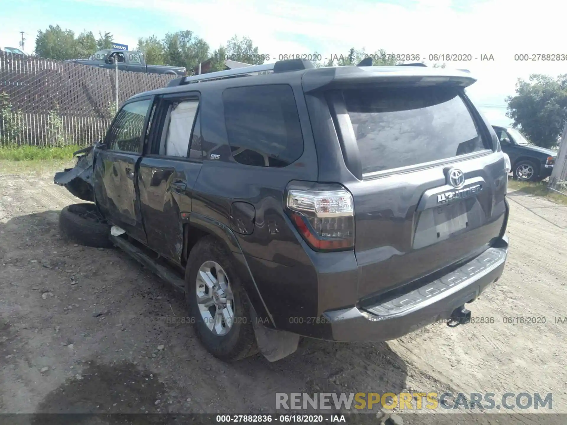 3 Фотография поврежденного автомобиля JTEBU5JR7K5706942 TOYOTA 4RUNNER 2019