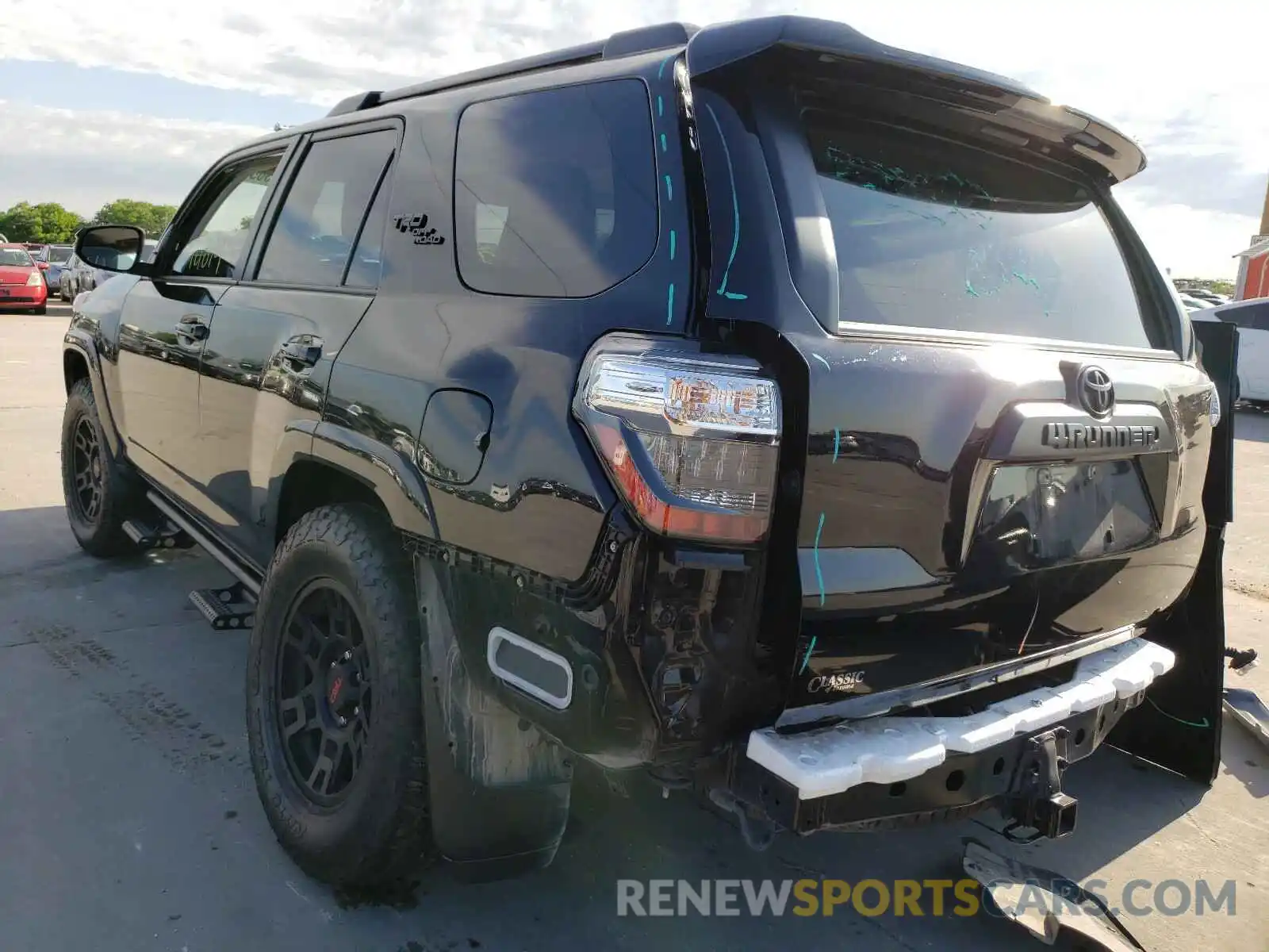 3 Photograph of a damaged car JTEBU5JR7K5707427 TOYOTA 4RUNNER 2019