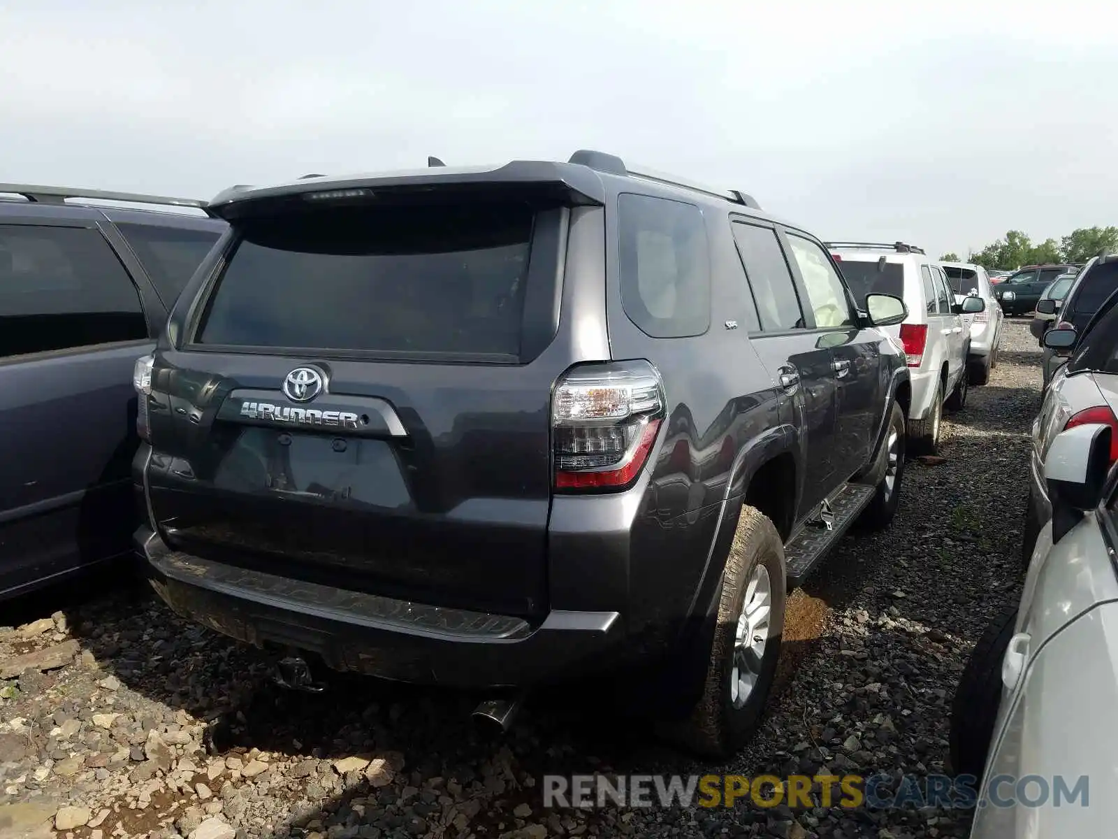 4 Фотография поврежденного автомобиля JTEBU5JR7K5709050 TOYOTA 4RUNNER 2019