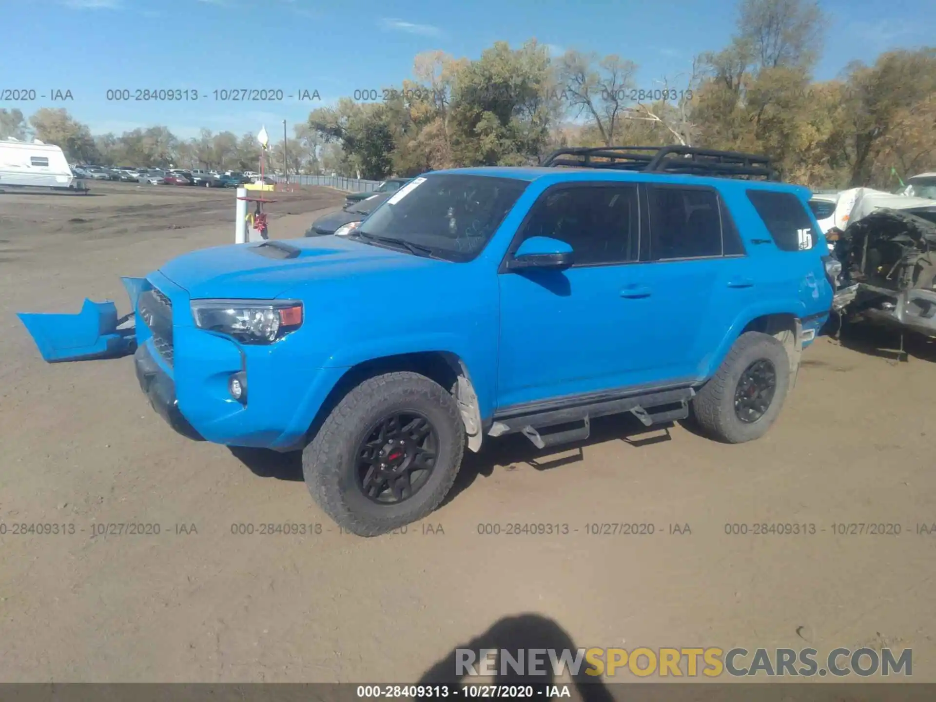 2 Photograph of a damaged car JTEBU5JR7K5712336 TOYOTA 4RUNNER 2019