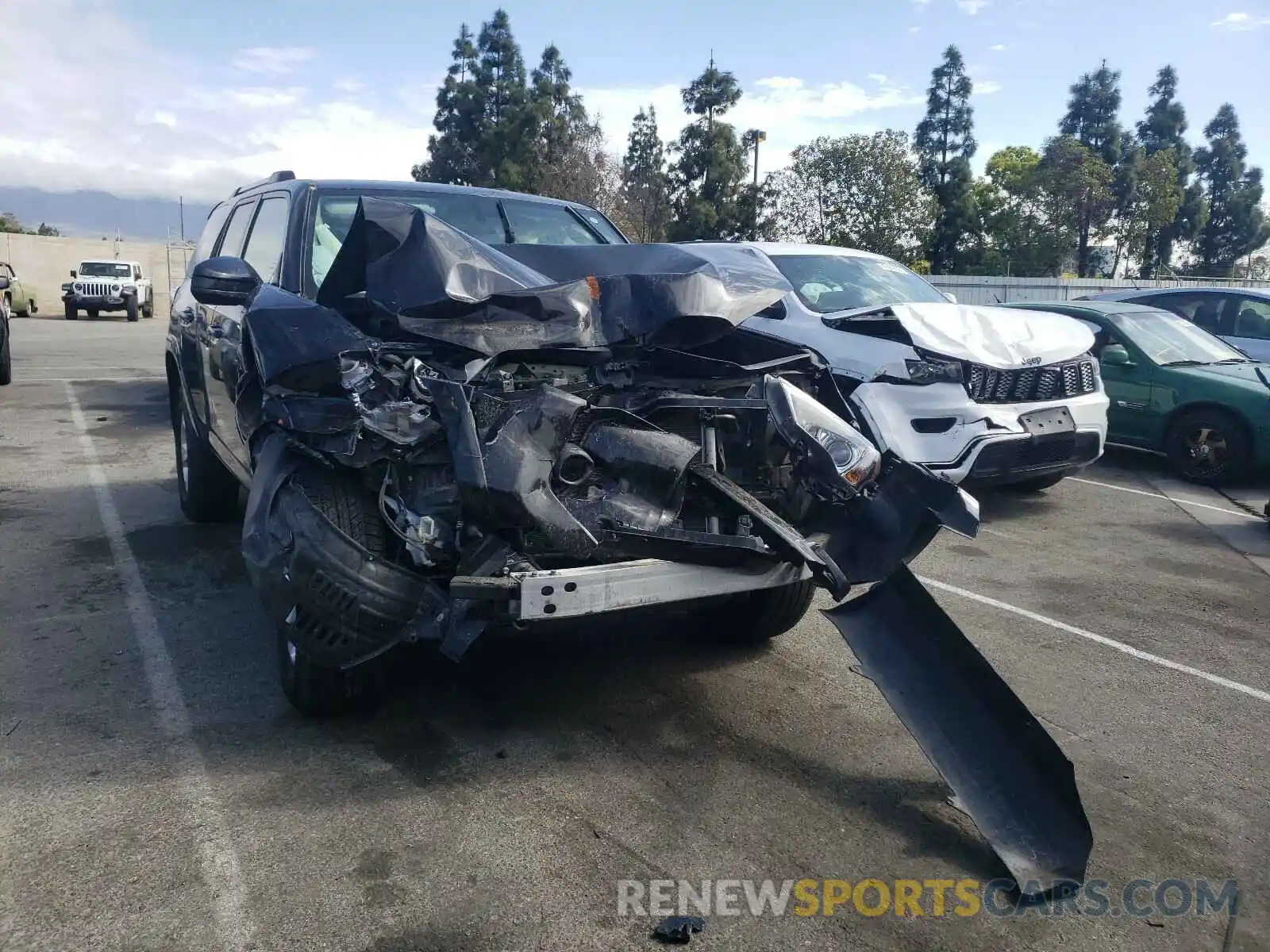 1 Photograph of a damaged car JTEBU5JR7K5712384 TOYOTA 4RUNNER 2019